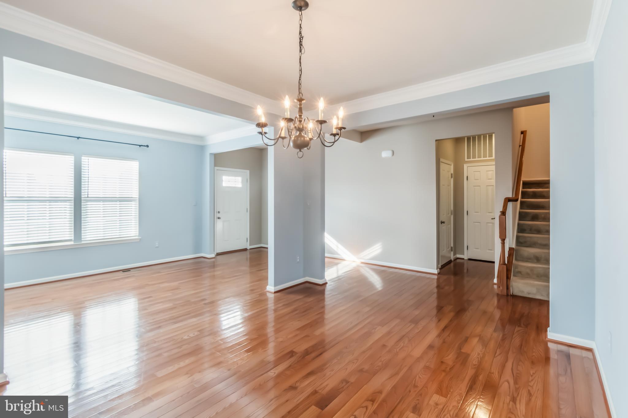VILLAGE OF MEADOW CREEK - Residential