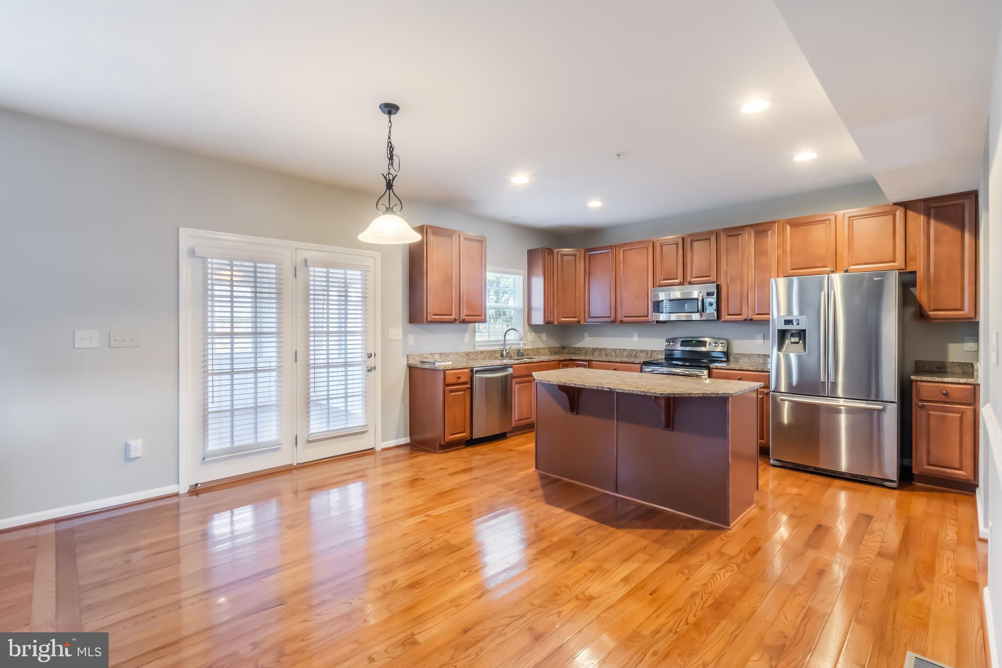 VILLAGE OF MEADOW CREEK - Residential