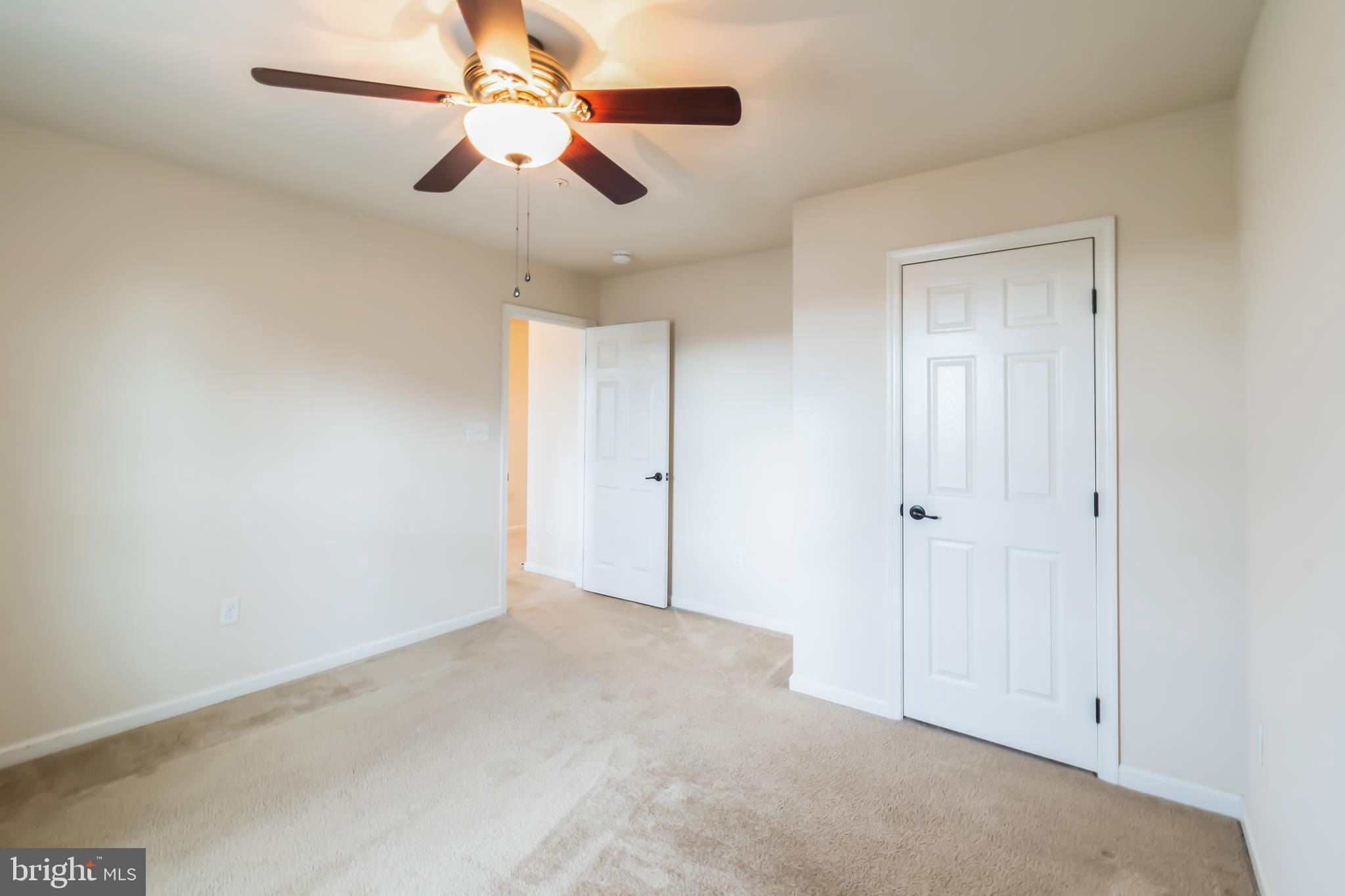 VILLAGE OF MEADOW CREEK - Residential