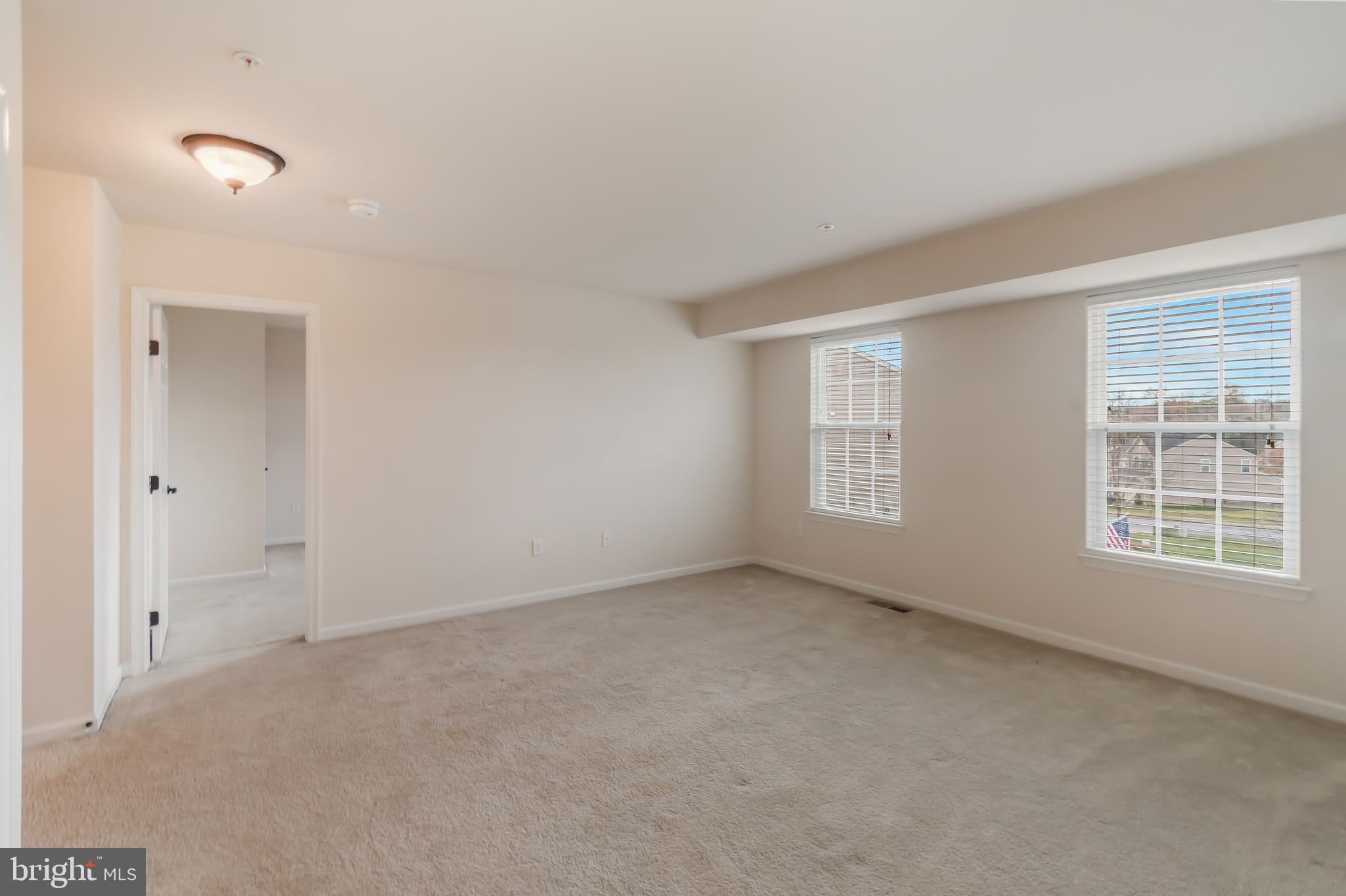 VILLAGE OF MEADOW CREEK - Residential