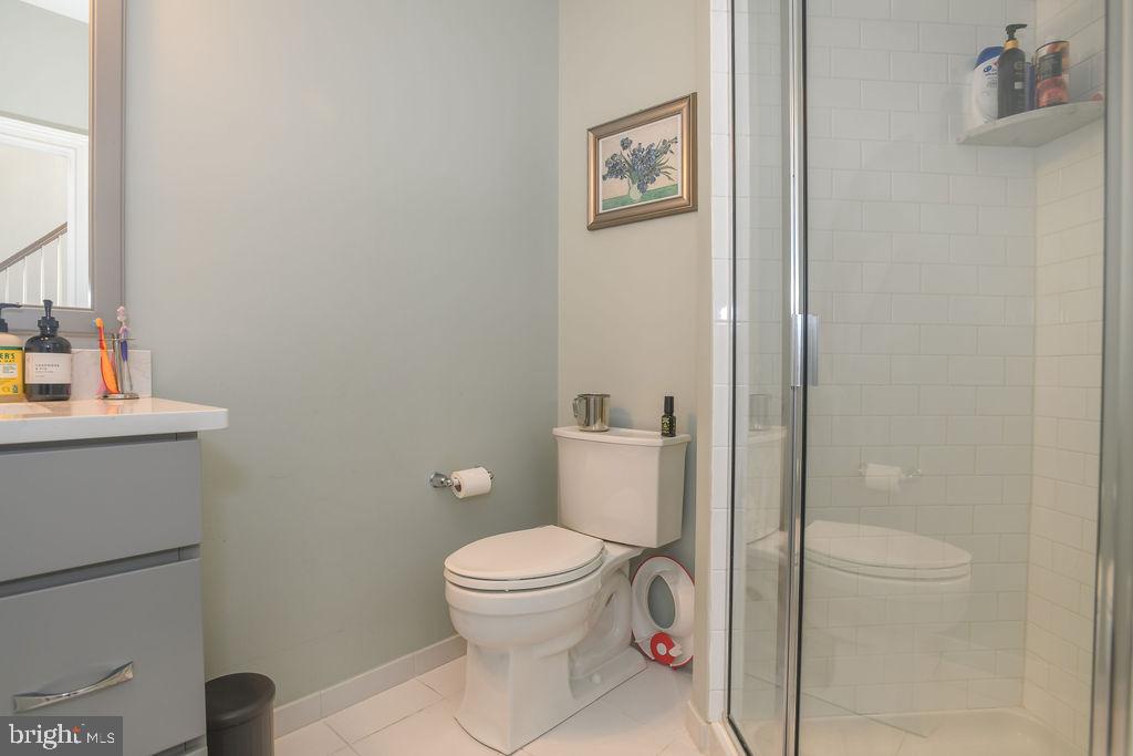 GREENVILLE OVERLOOK - Residential Lease