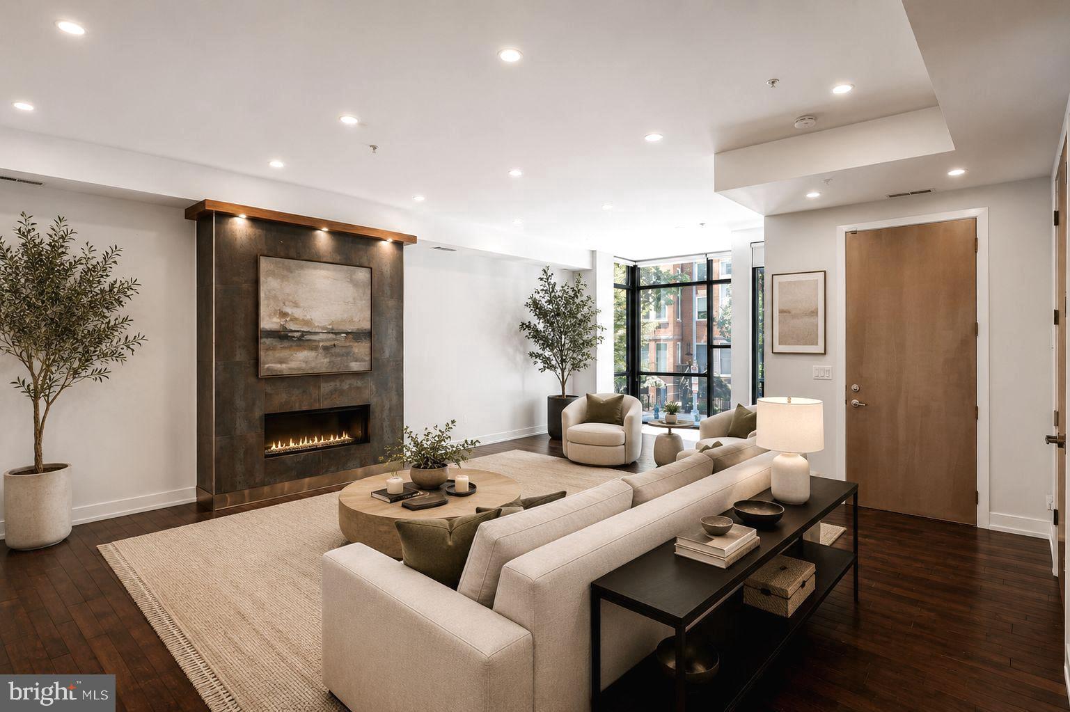 U STREET CORRIDOR - Residential