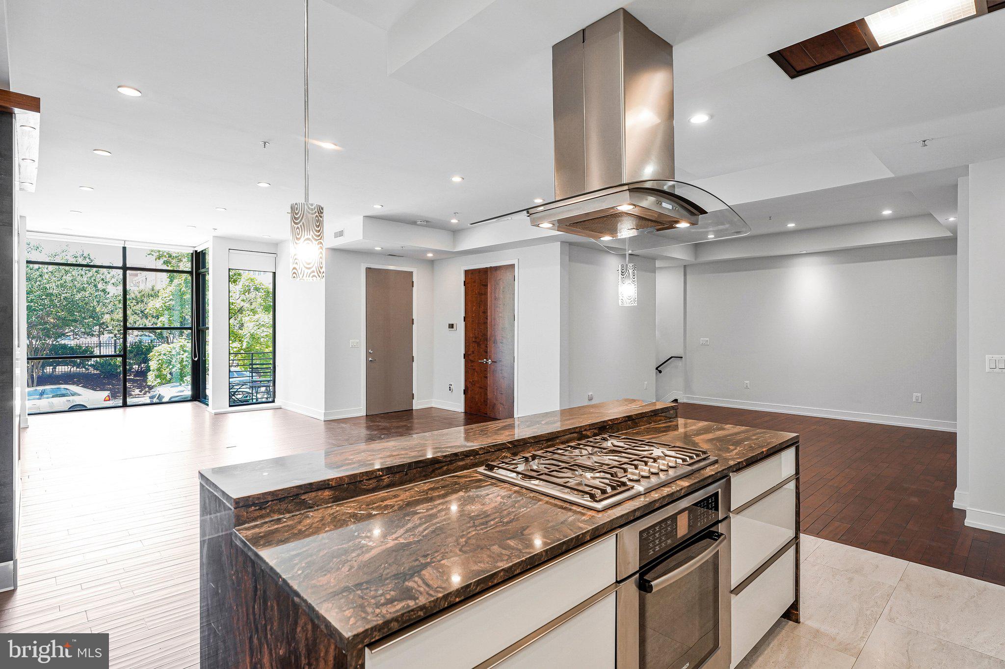 U STREET CORRIDOR - Residential
