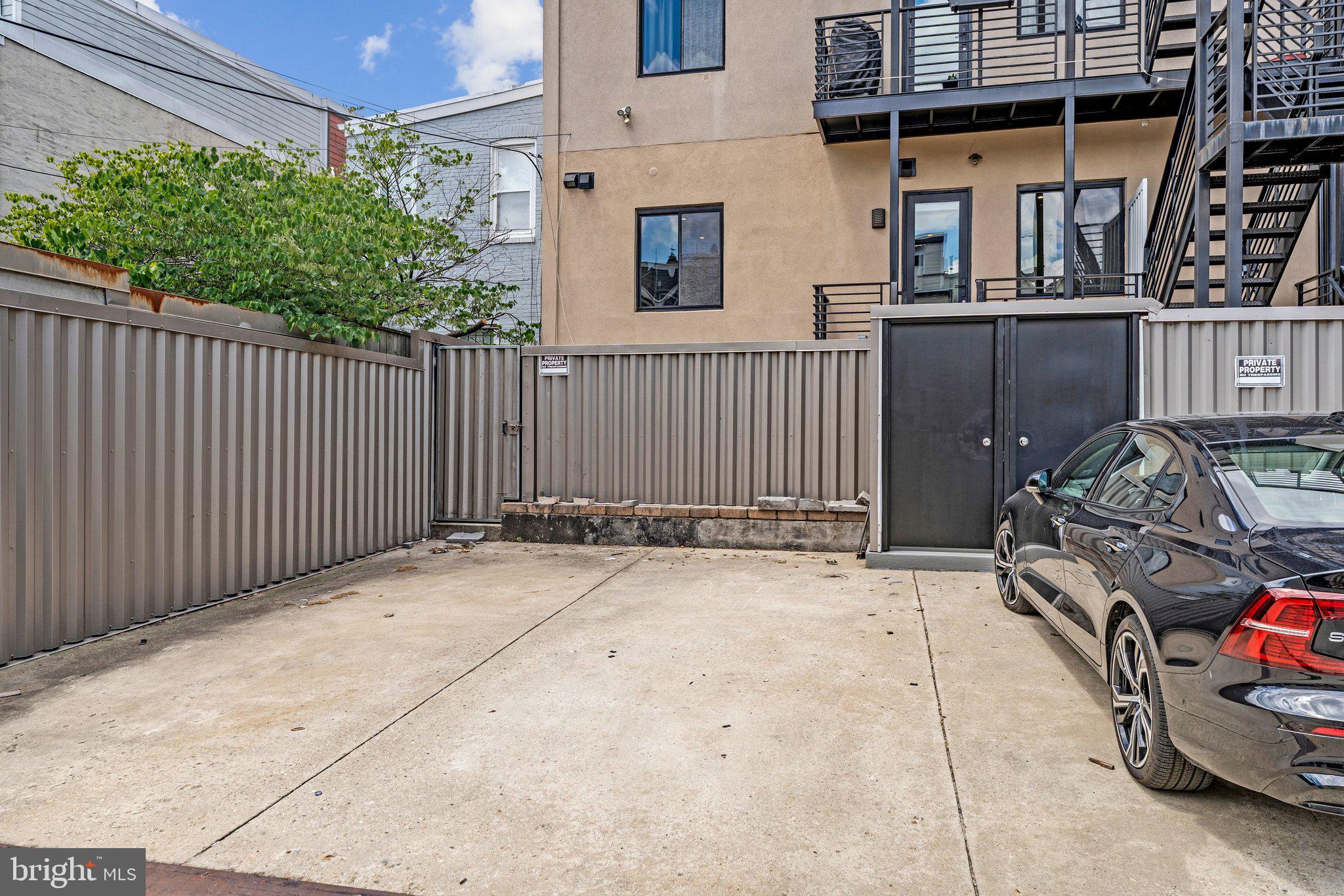 U STREET CORRIDOR - Residential