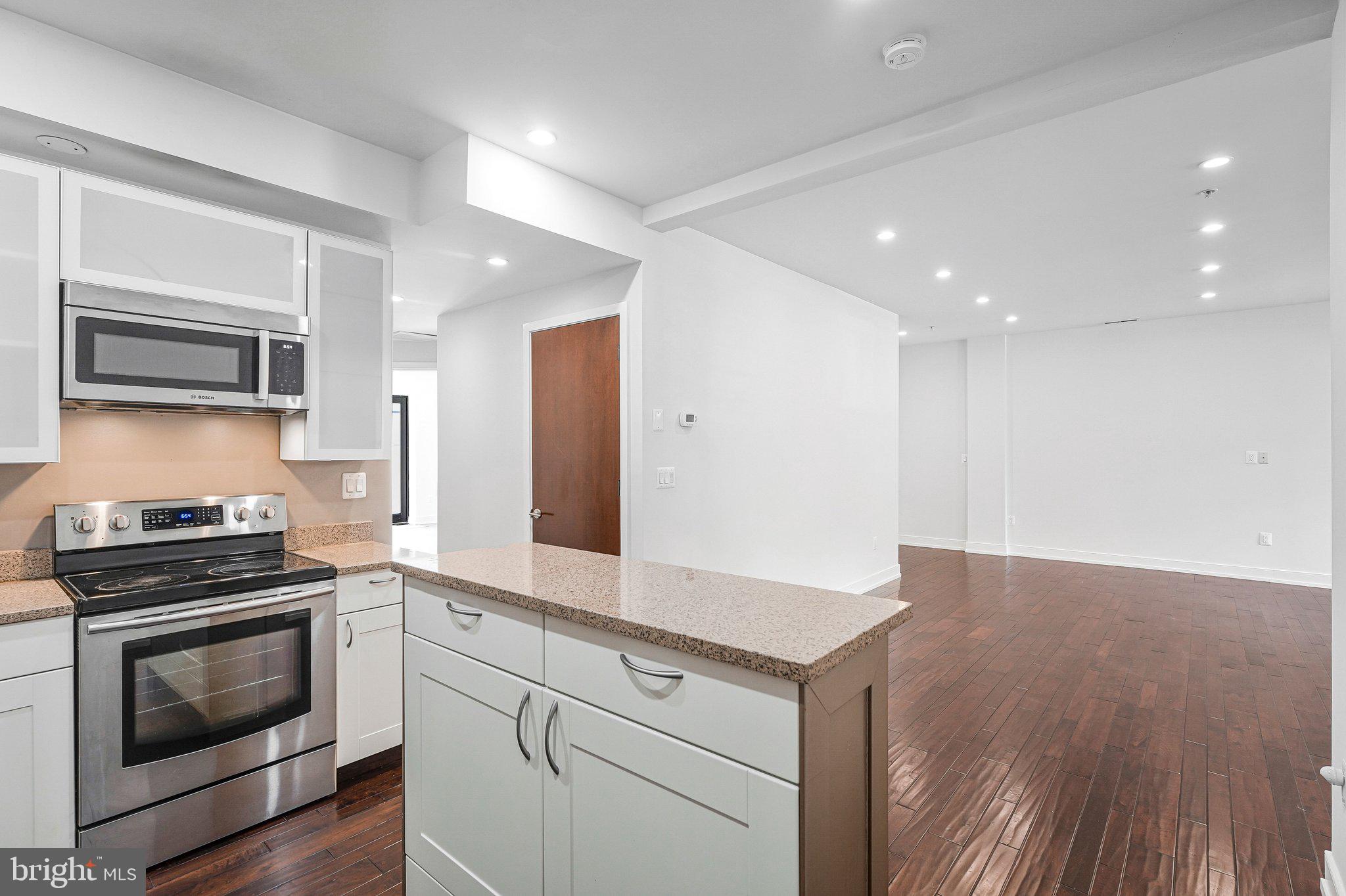 U STREET CORRIDOR - Residential