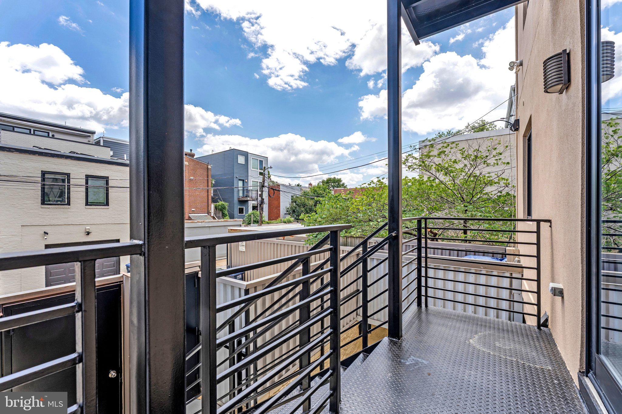 U STREET CORRIDOR - Residential