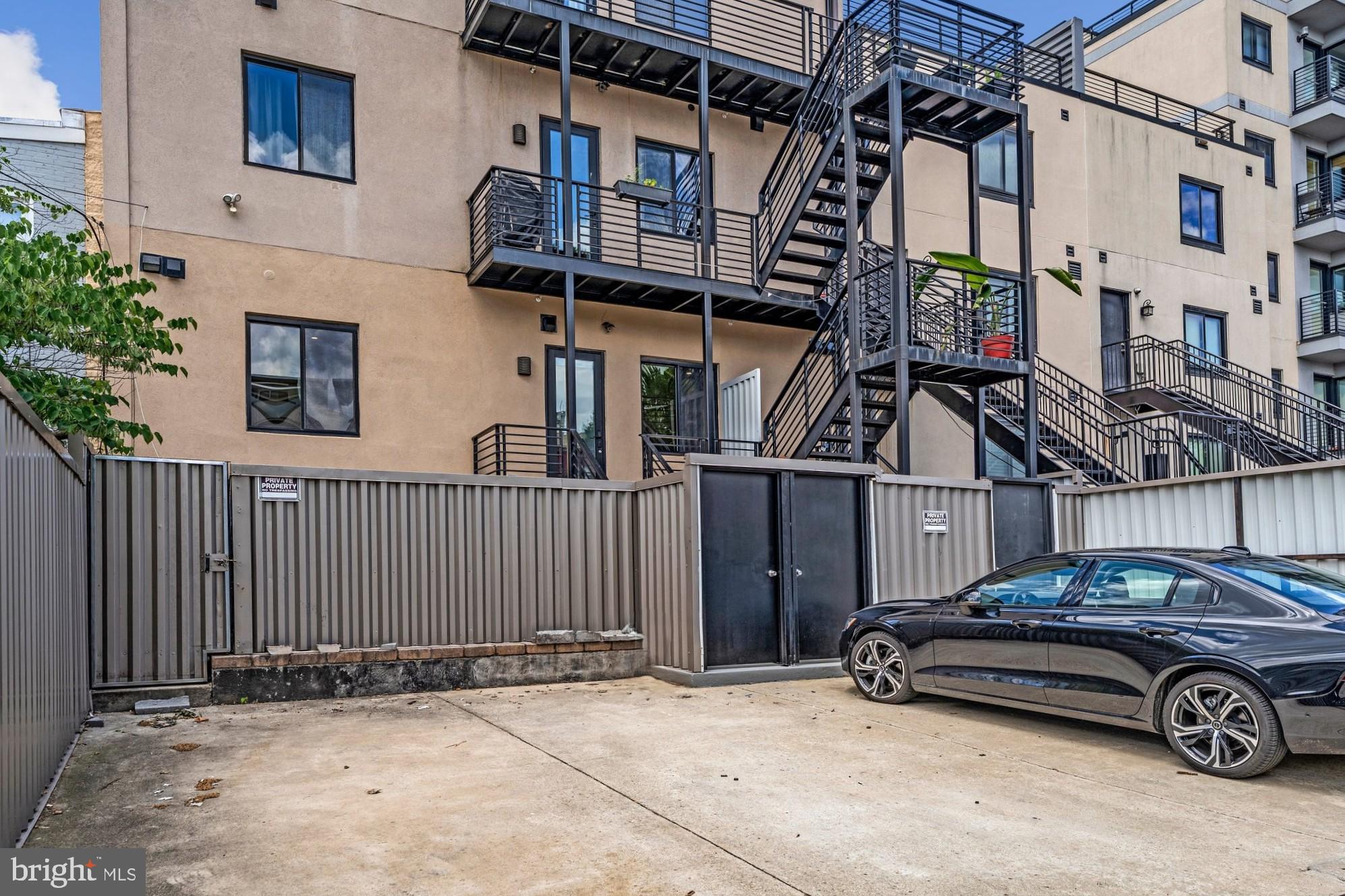 U STREET CORRIDOR - Residential