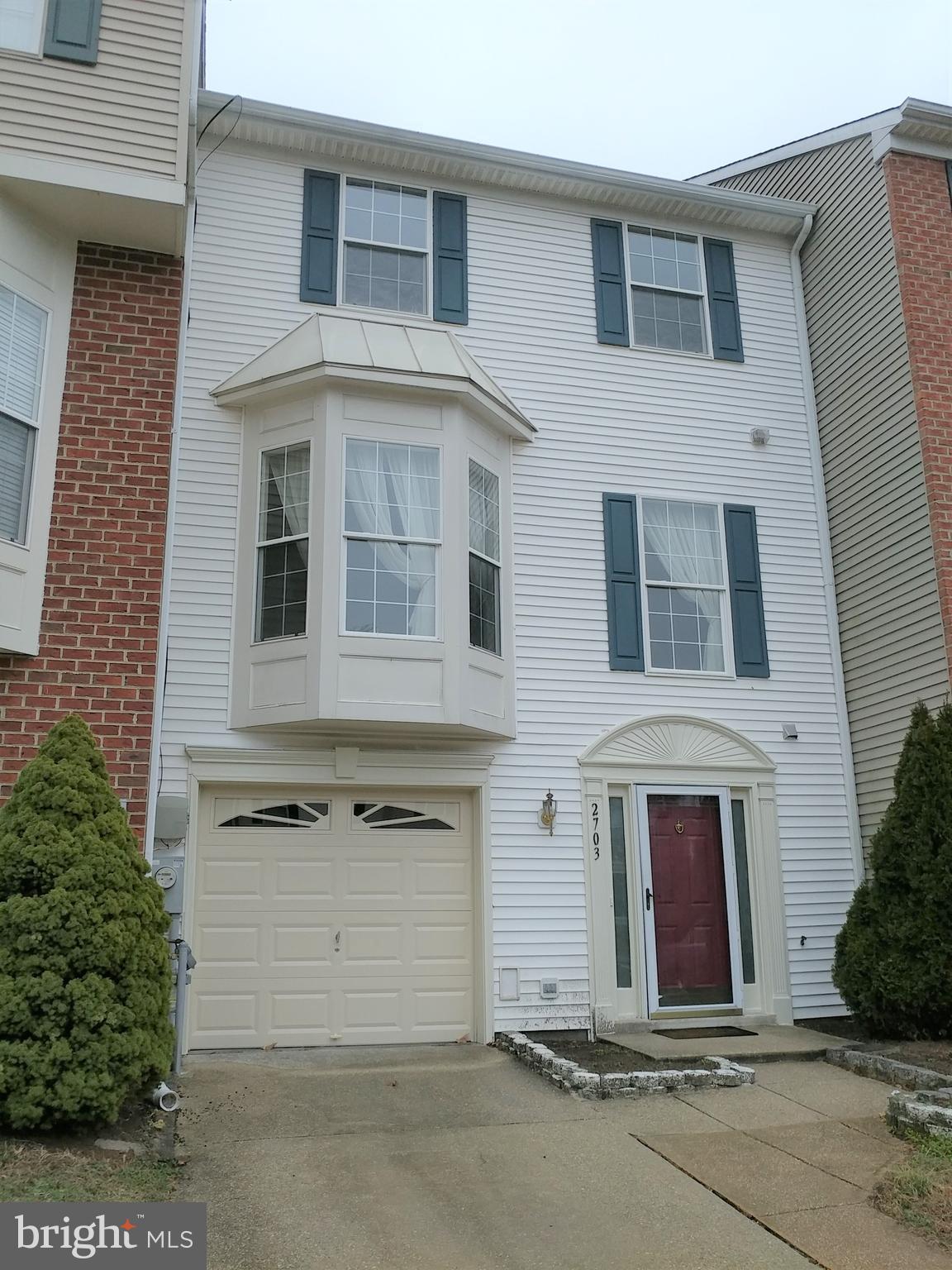 FRESH PAINT THROUGHOUT**SPACIOUS 3 BR TOWNHOME W/ 2 DECKS/FENCED REAR YARD**PREFER NO SMOKING AND NO PETS, WILL CONSIDER CASE BY CASE THOUGH**