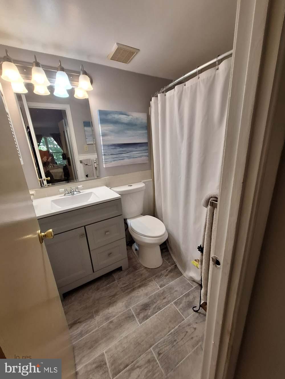 VALLEY GLEN - Residential