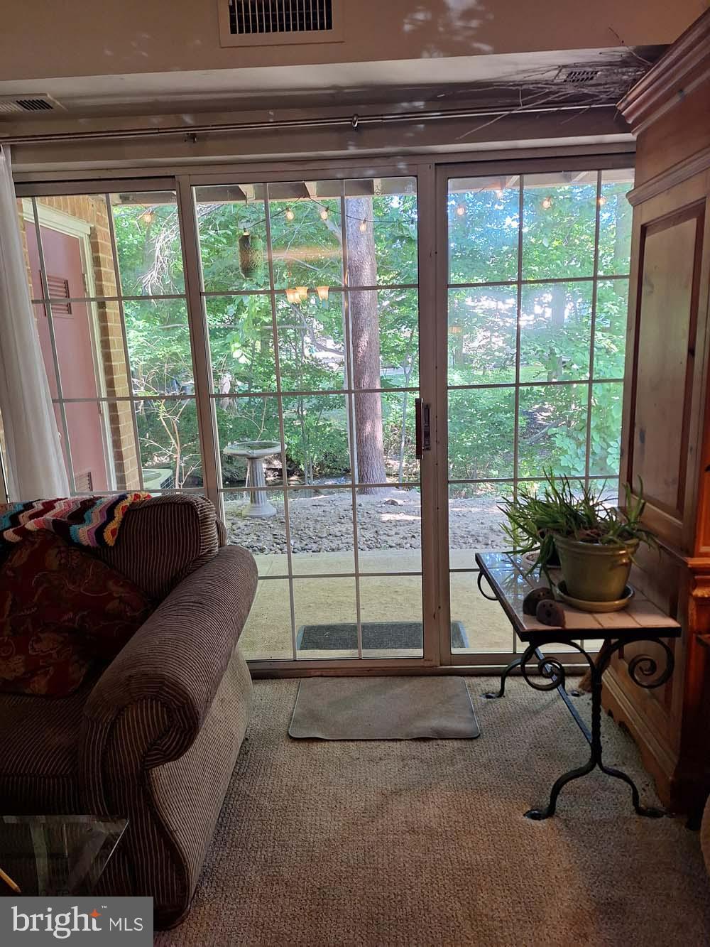 VALLEY GLEN - Residential