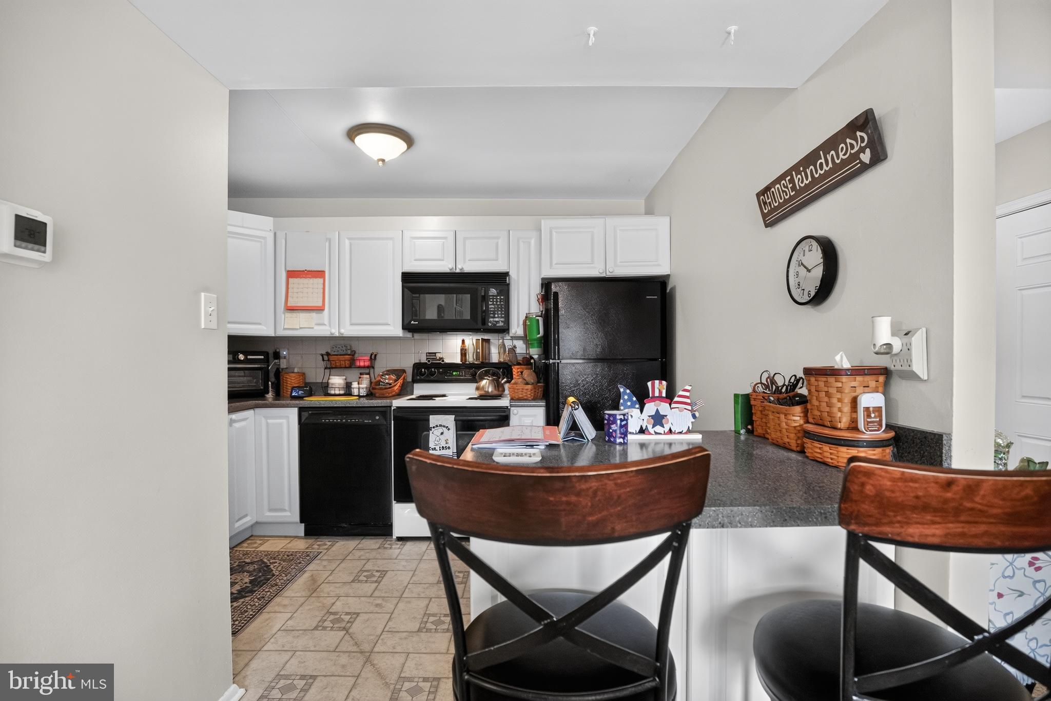 DANBURY VILLAGE - Residential