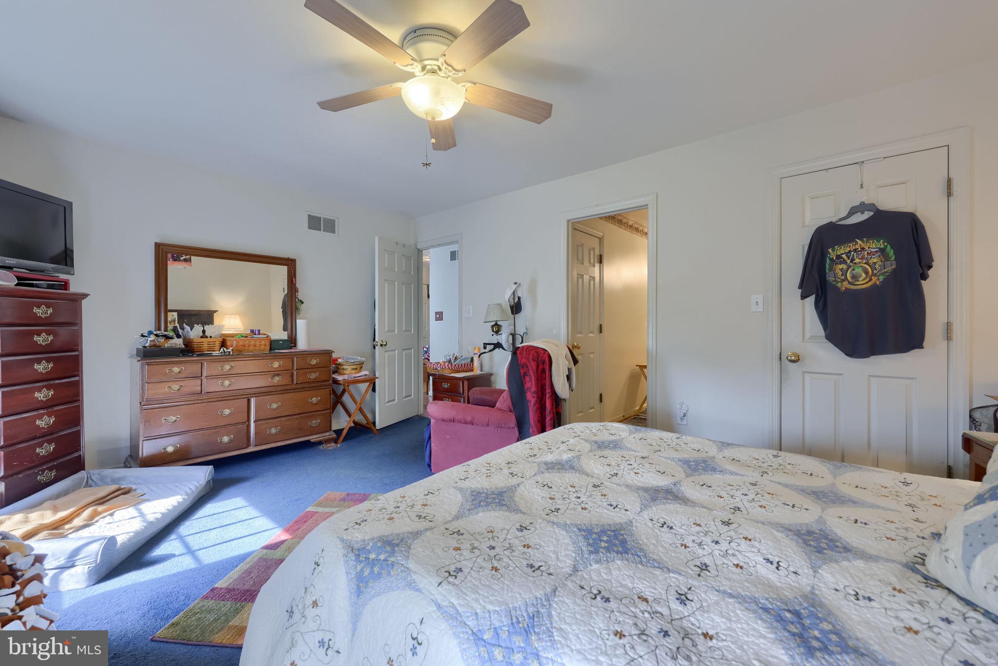 SUMMIT HILLS - Residential