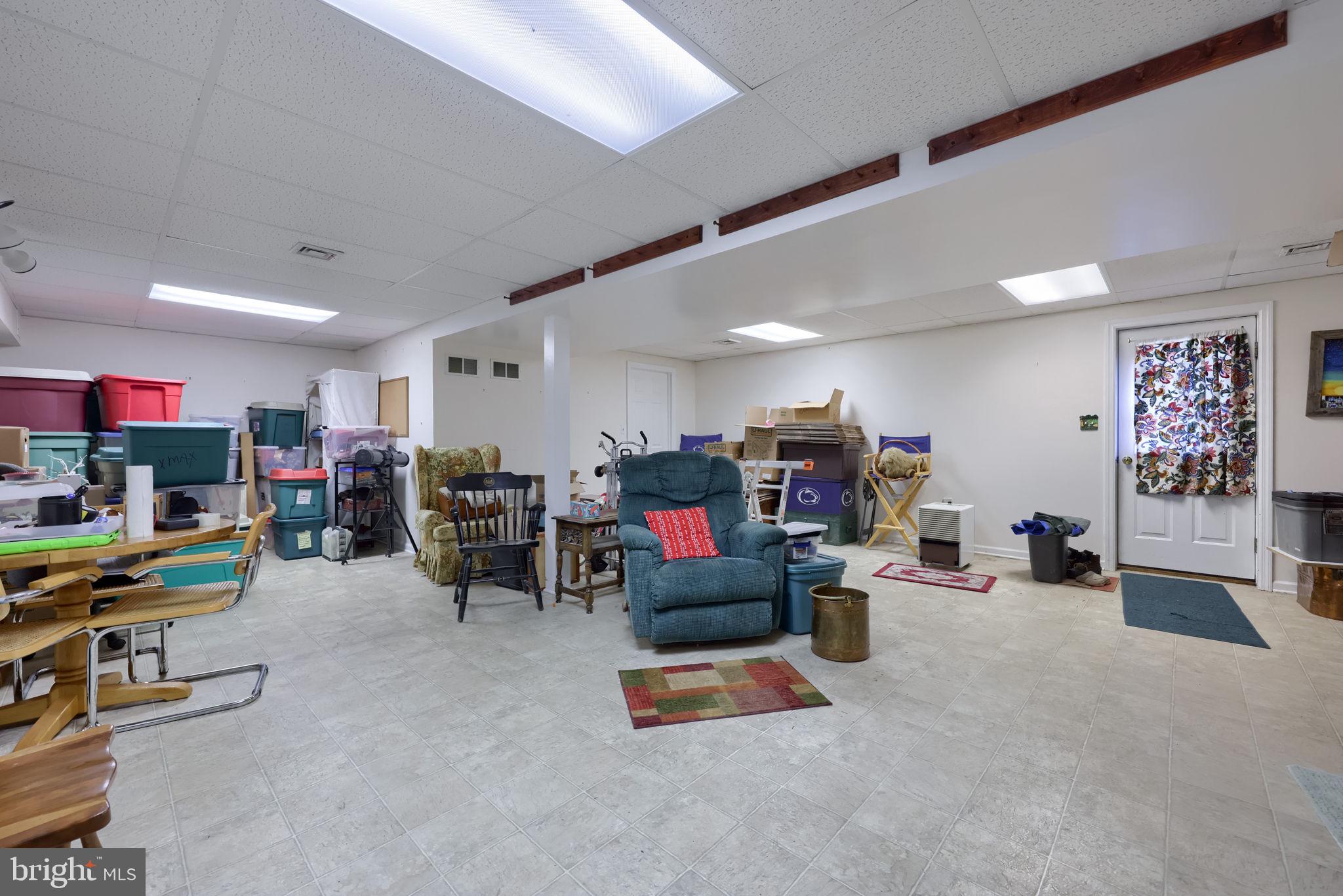 SUMMIT HILLS - Residential