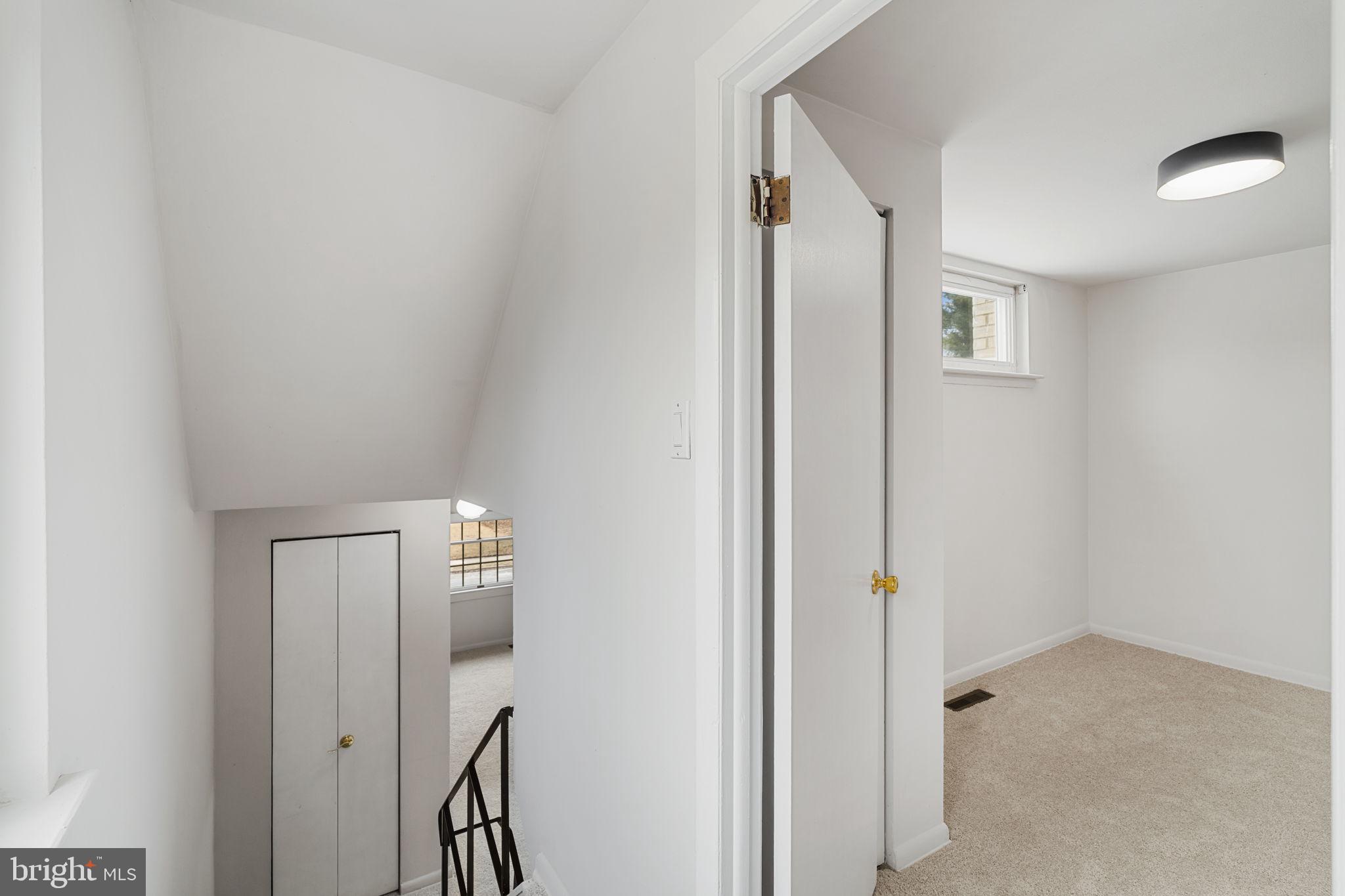 WEDGEWOOD - Residential