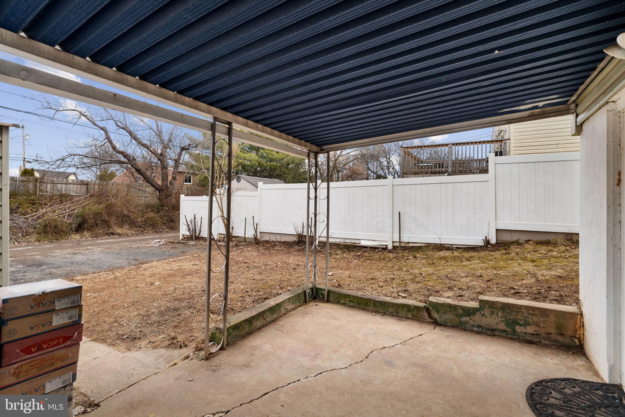 WEDGEWOOD - Residential