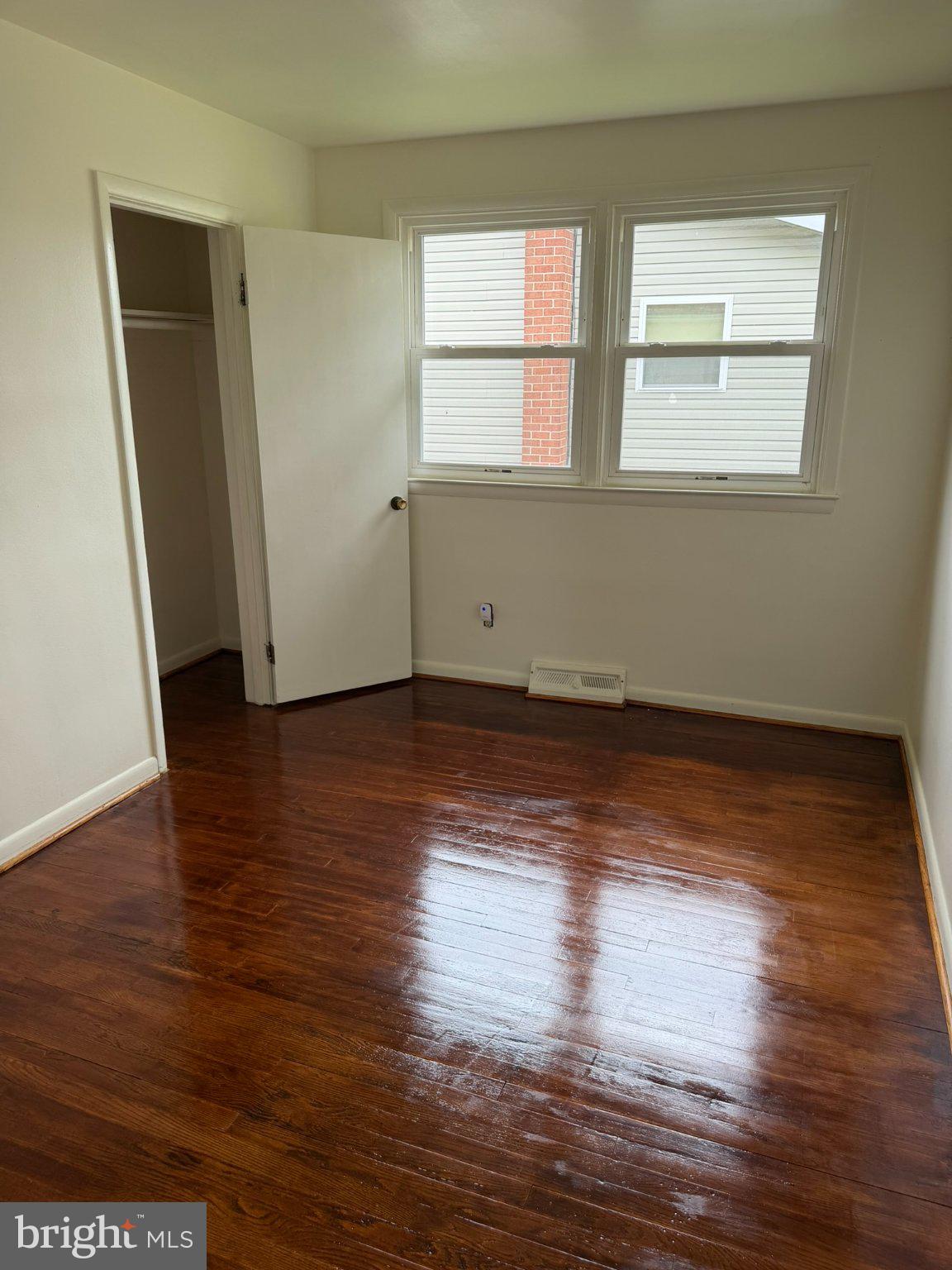 CATONSVILLE MANOR - Residential