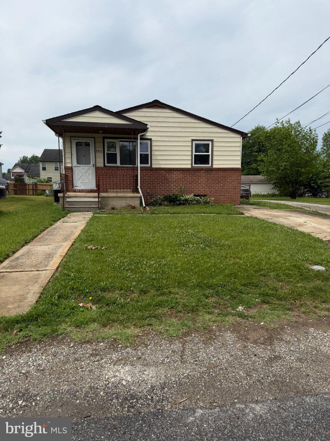 Welcome to this charming 3BR/1BA rancher, Perfect for First Time Home Buyers! Great starter or investment home with lots of potential, Three bedrooms and a bath on the upper level, refinished hardwood floors, fresh paint ,lots natural lighting, Brand new kitchen cabinets and countertop, newer HVAC system and Hot water heater, partially finished basement with washer and dryer, private driveway, and spacious yard, Selling As is