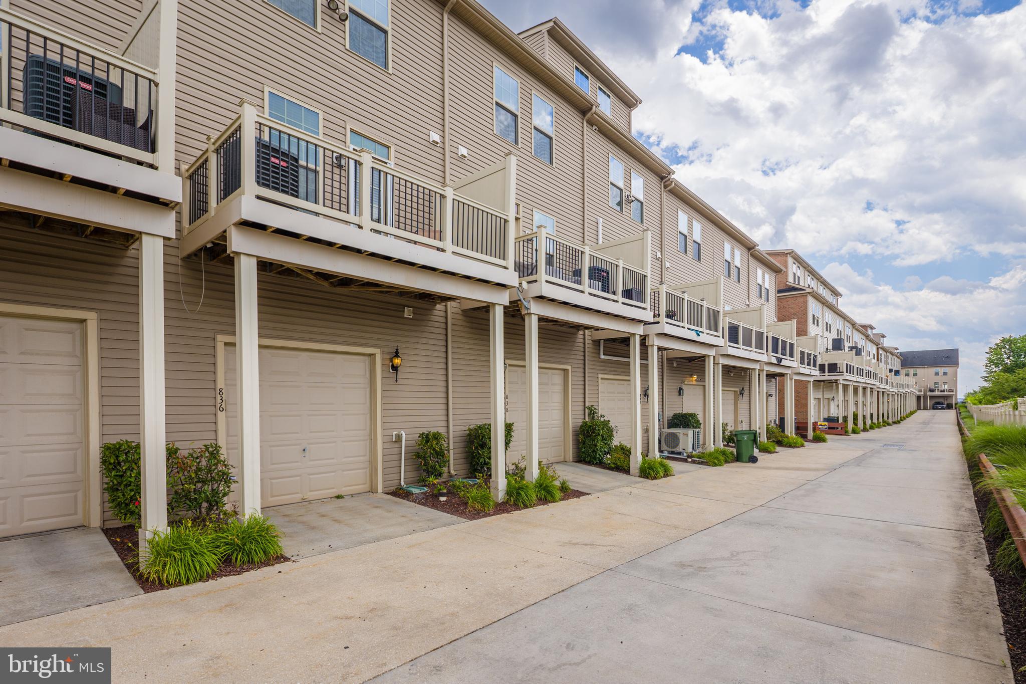 O'DONNELL SQUARE - Residential
