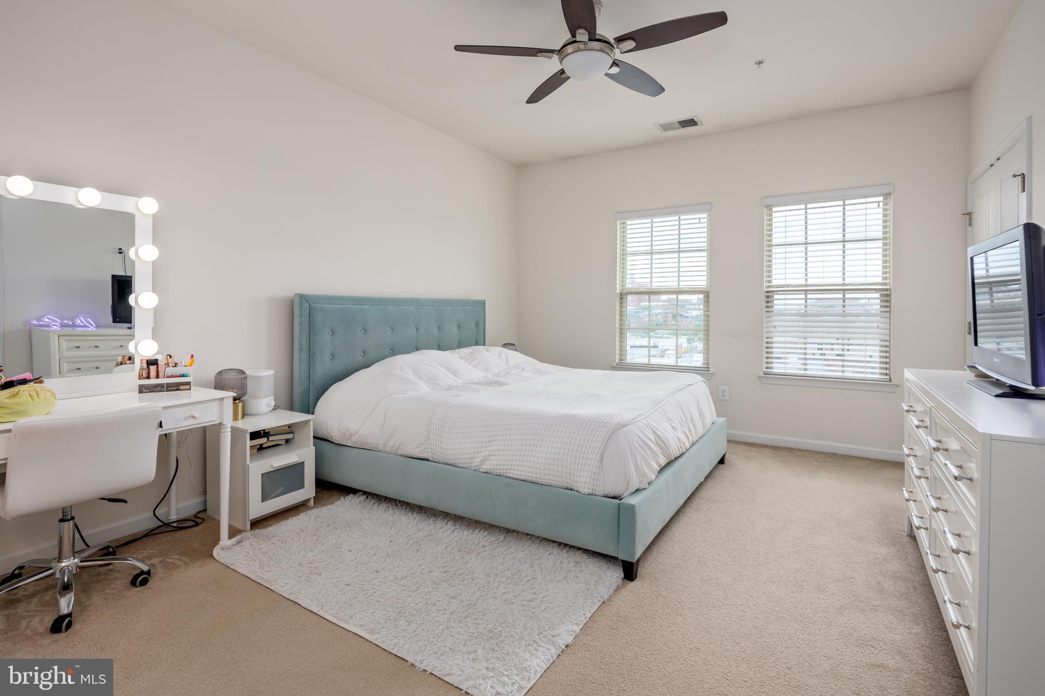 O'DONNELL SQUARE - Residential