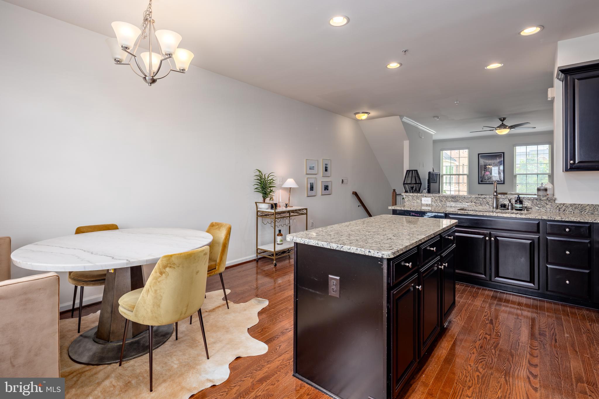 O'DONNELL SQUARE - Residential