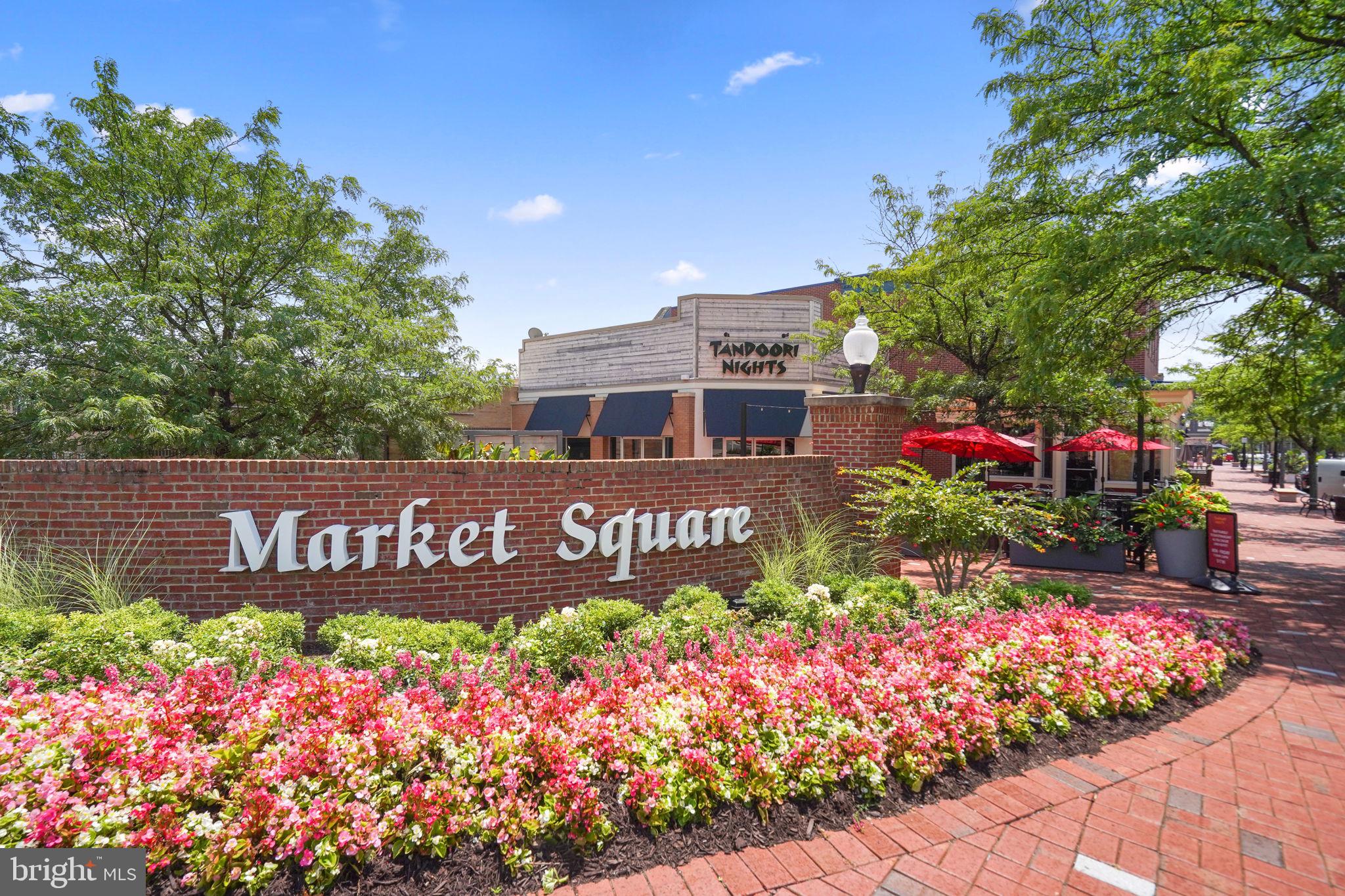 QUINCE ORCHARD MANOR - Residential