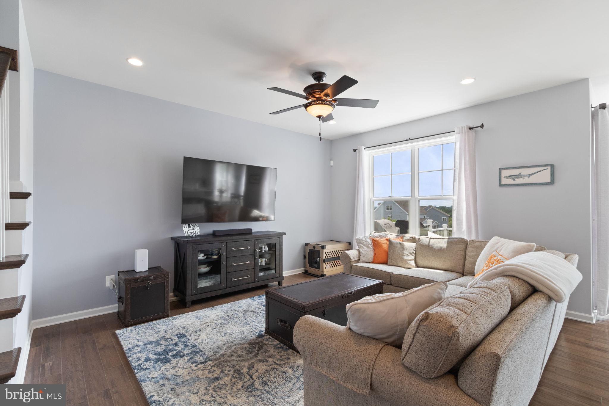 EMBREY MILL - Residential