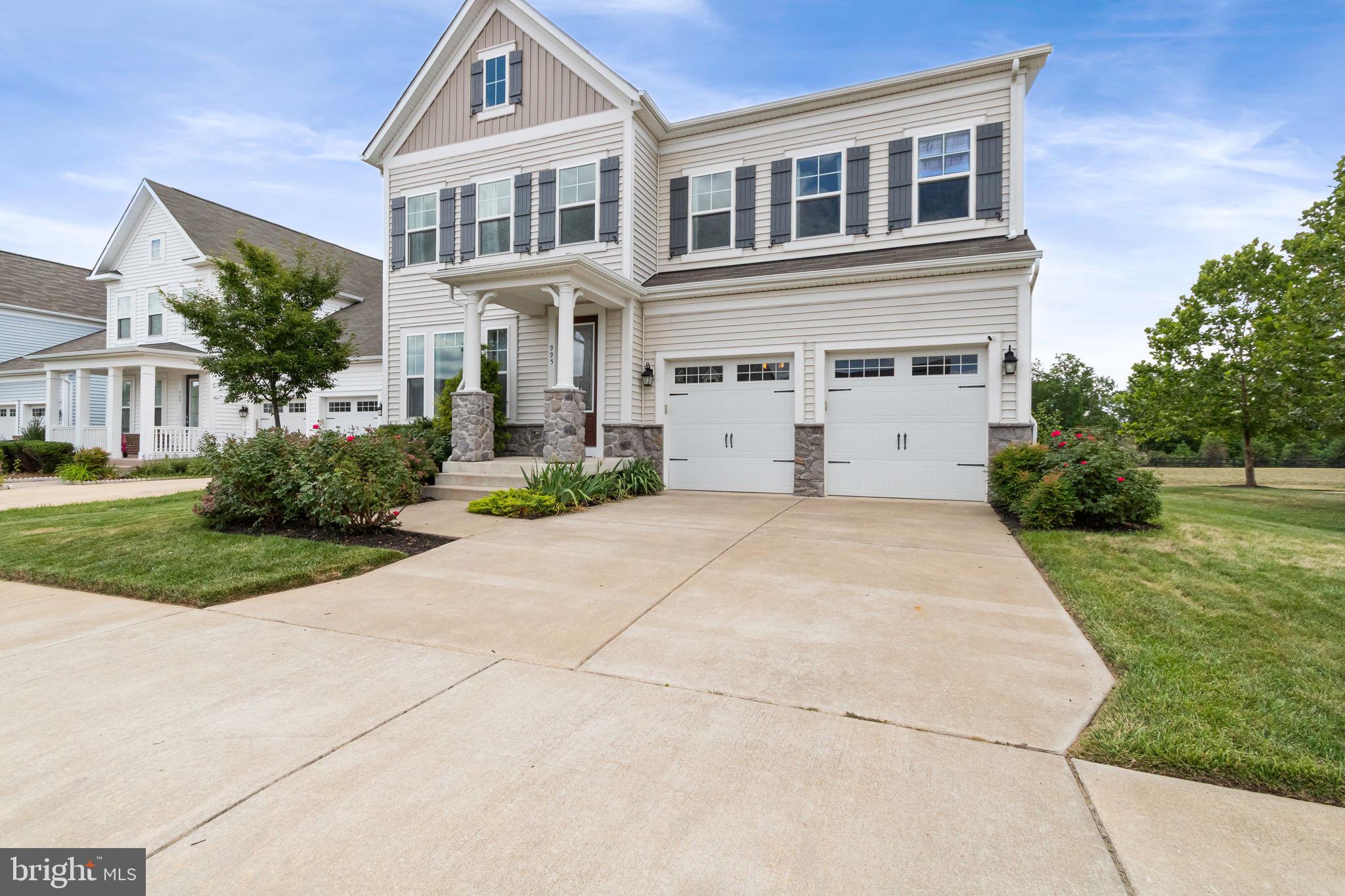 EMBREY MILL - Residential