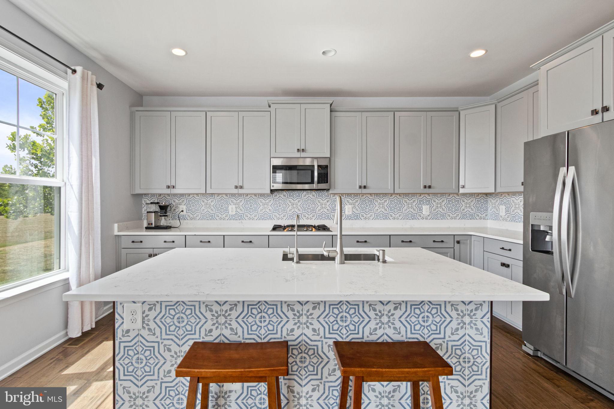 EMBREY MILL - Residential