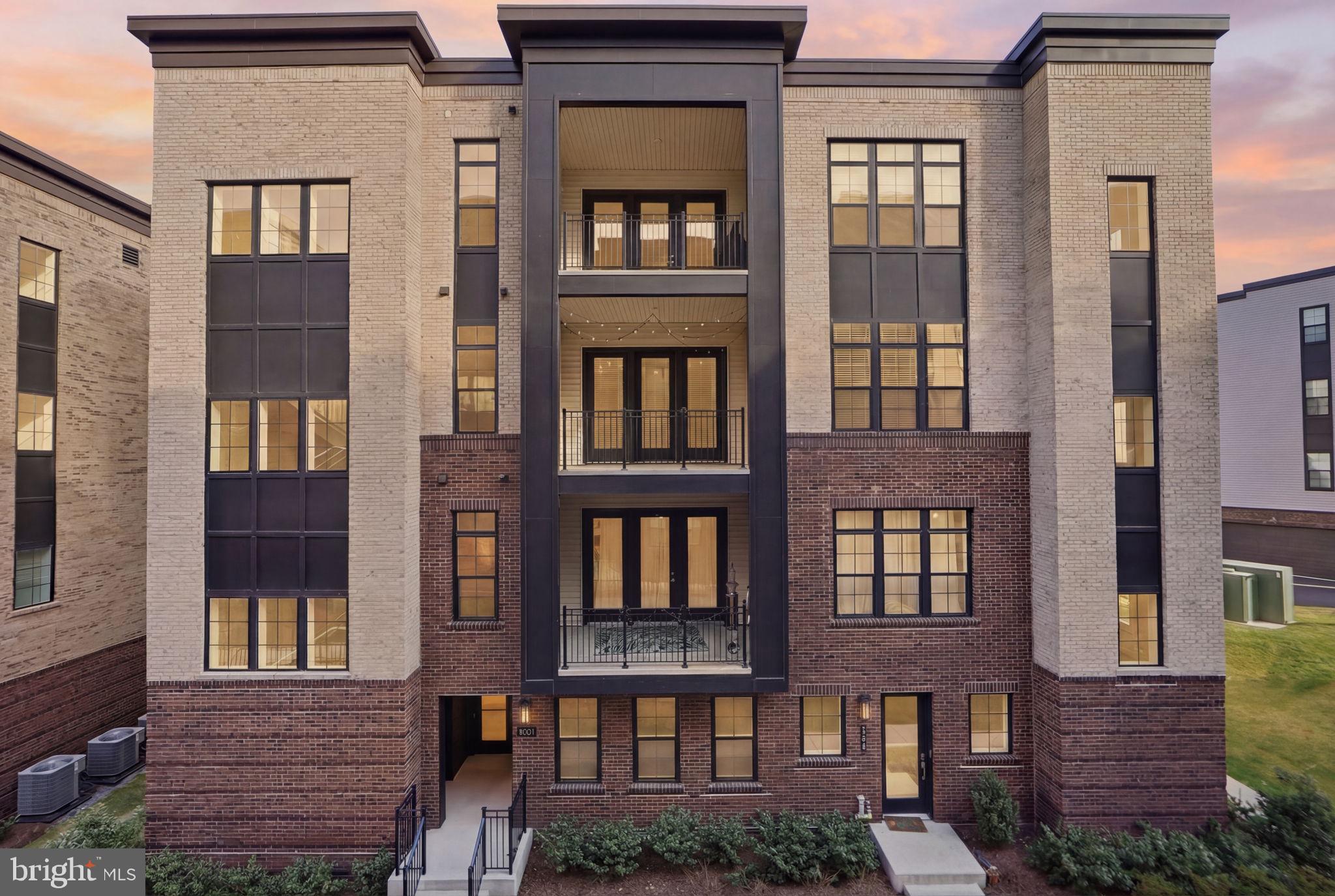 METRO WALK AT MOOREFIELD STATION - Residential