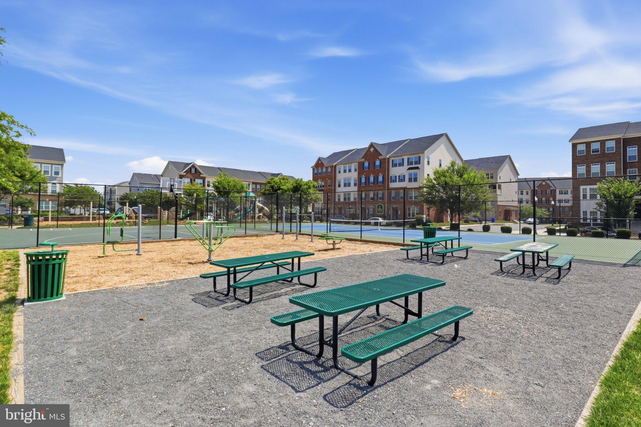 JEFFERSON PLACE - Residential