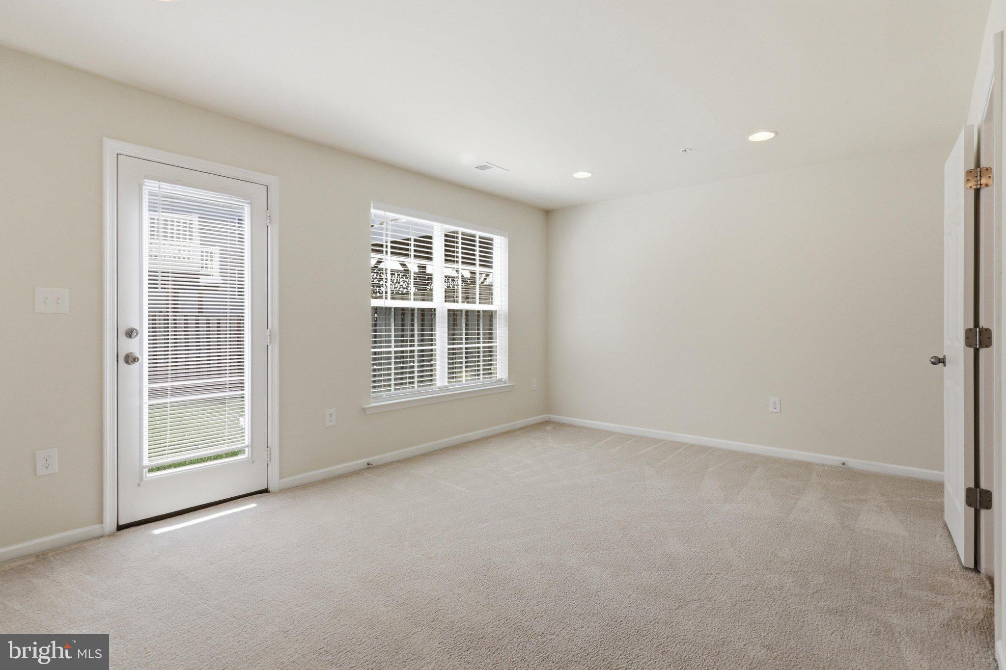 JEFFERSON PLACE - Residential