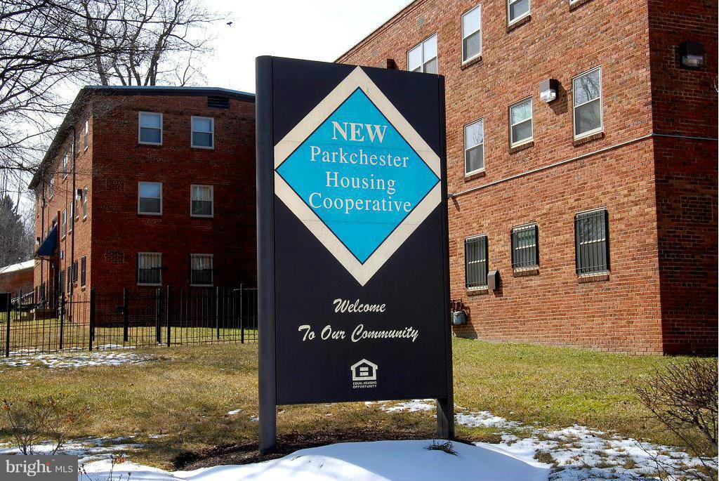 Buyer Options, but not a Lease.  Unusual equity opportunity to buy a fabulous vacant 2BR 1Bath unit on first floor of 2644 Birney in terrific condition (see video) at bargain price. Seller is a market rate Cooperative with shares for vacant units to sell.  Unit is ready for home inspection, appraisal, settlement and occupancy, but an installment sale is also a possibility.    Seller will add stacked LG front loading washer and dryer for a $9,000 price upgrade in a conventional sale.  Low monthly Co-op operating assessment of $300 includes RE tax, water, trash, onsite management and common area maintenance..  A deposit of 1% of the price is required if an offer is approved.  The base purchase price is $140,000 or $149,000 with added laundry includes    100 amp breaker panel, gas furnace, central AC, 40 gallon gas HWH, 30 inch gas self cleaning stove, microwave range hood, stainless refrigerator, Merrillat cabinets, energy star vinyl double hung tilt windows . The Buyer will also have the added option of an installment sale to occupy the unit before settlement by paying a monthly Use Fee of $1,200 base (no laundry), buys use with the settlement deferred for 24 or 36 months to qualify for a share loan.  The Seller can also  offer deferred down payment loan for up to 20% of the price which makes purchasing more affordable after settlement.  The unit has Central AC with Gas Hot Water and Cooking.   Pets with approval. Subleasing restricted.  Extensive CCTV system, building entry intercom and FOB access system, Primus controlled key system with mortice locks on all units. 3 Blocks from Anacostia Green Line Metro, site served by 6 bus lines...5 minute drive to National Park/Navy Yard/Wharf.  Next to Homeland Security and Coast Guard at St. E West.  Call for inspection tour.