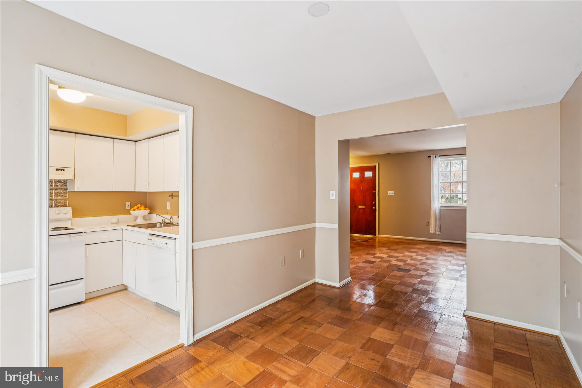 REGENT SQUARE - Residential