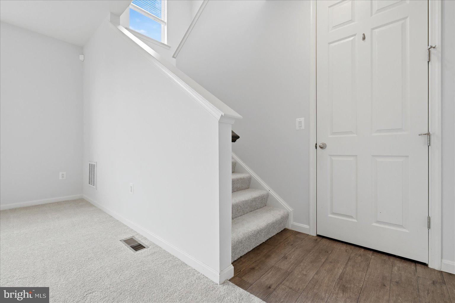 SOUTHERN HILLS - Residential