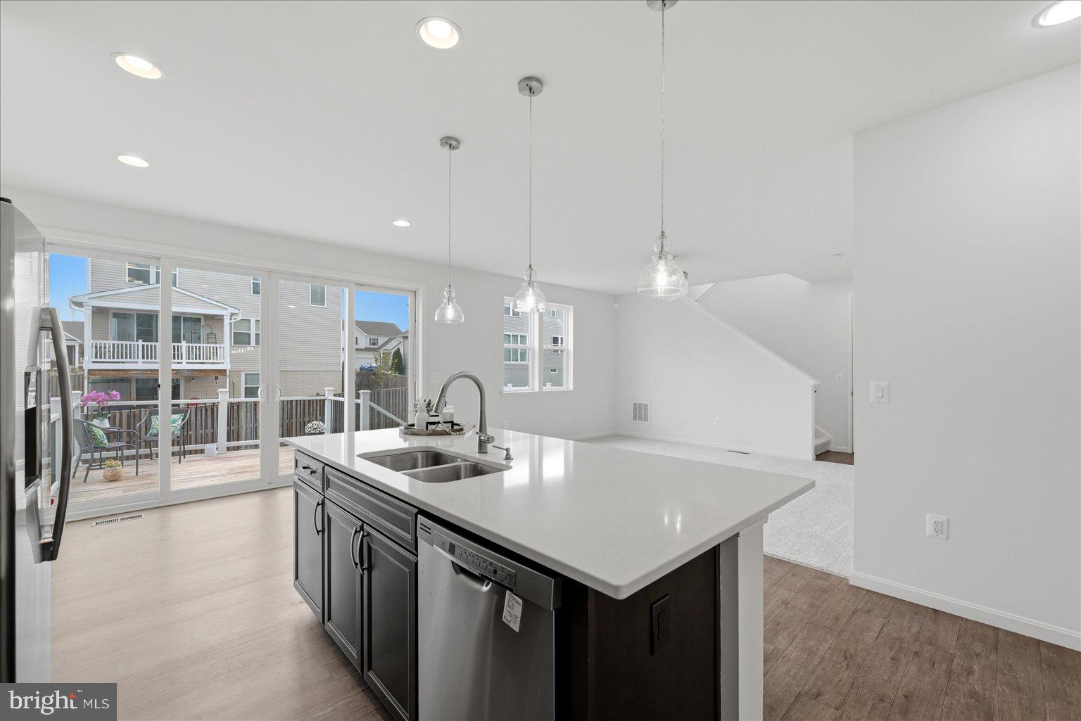 SOUTHERN HILLS - Residential