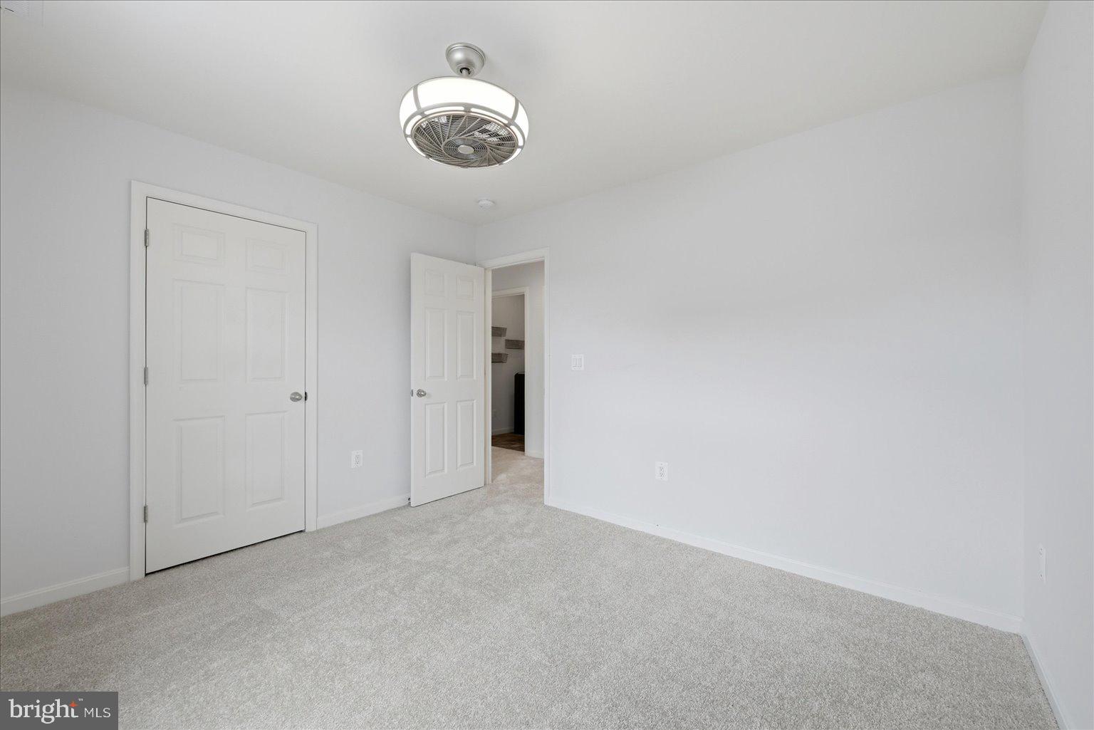 SOUTHERN HILLS - Residential