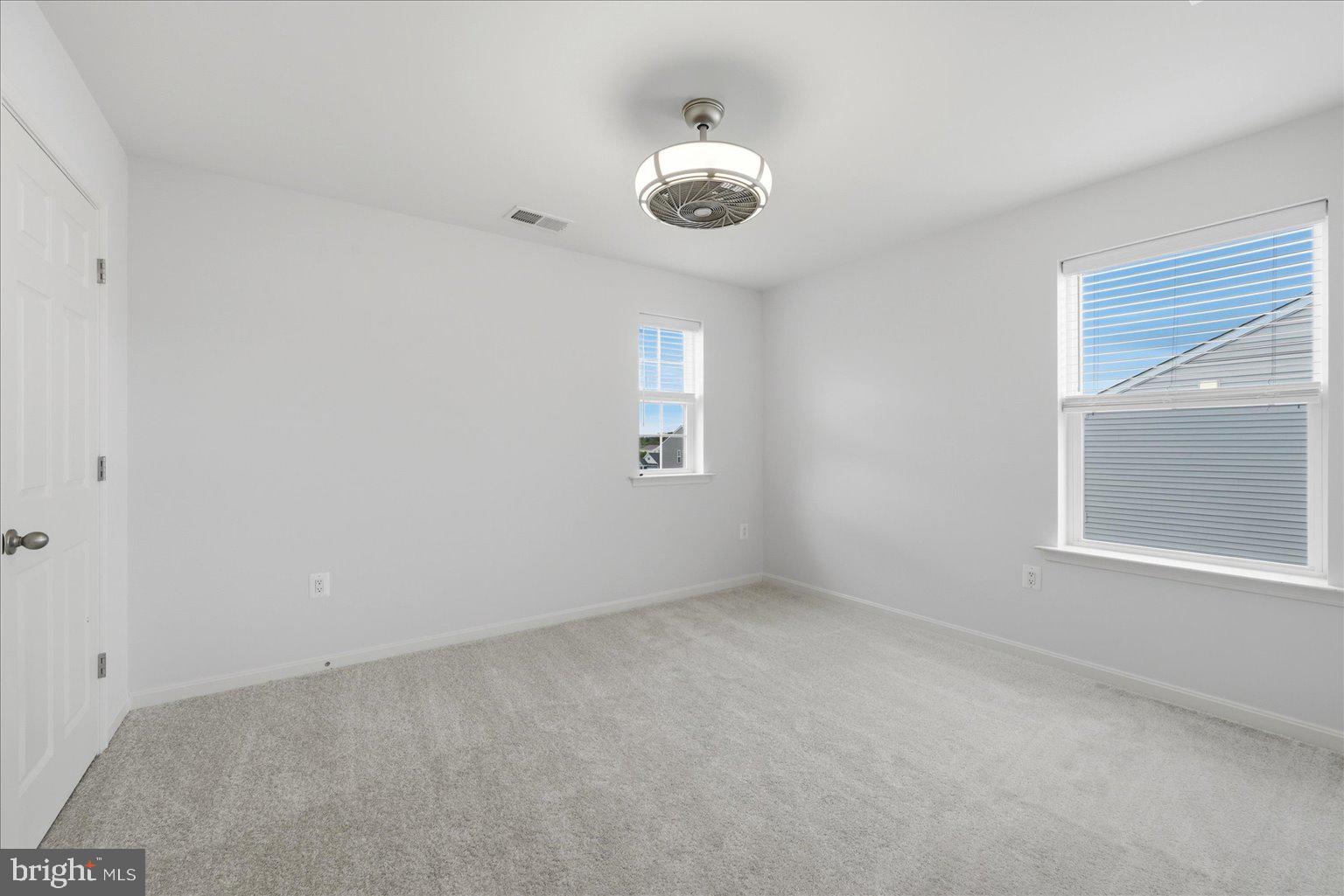SOUTHERN HILLS - Residential