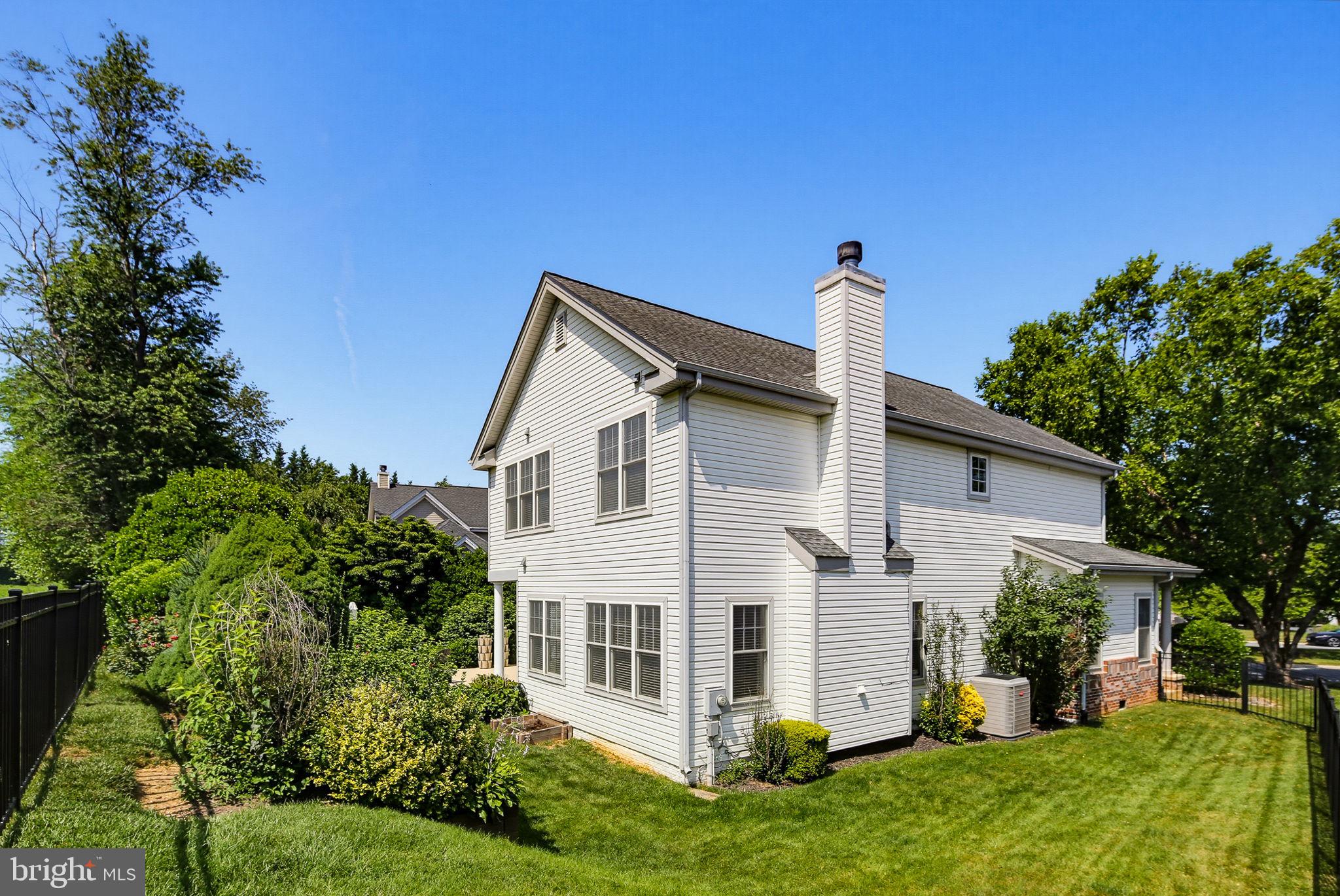THE MEADOW AT NEW MARKET - Residential