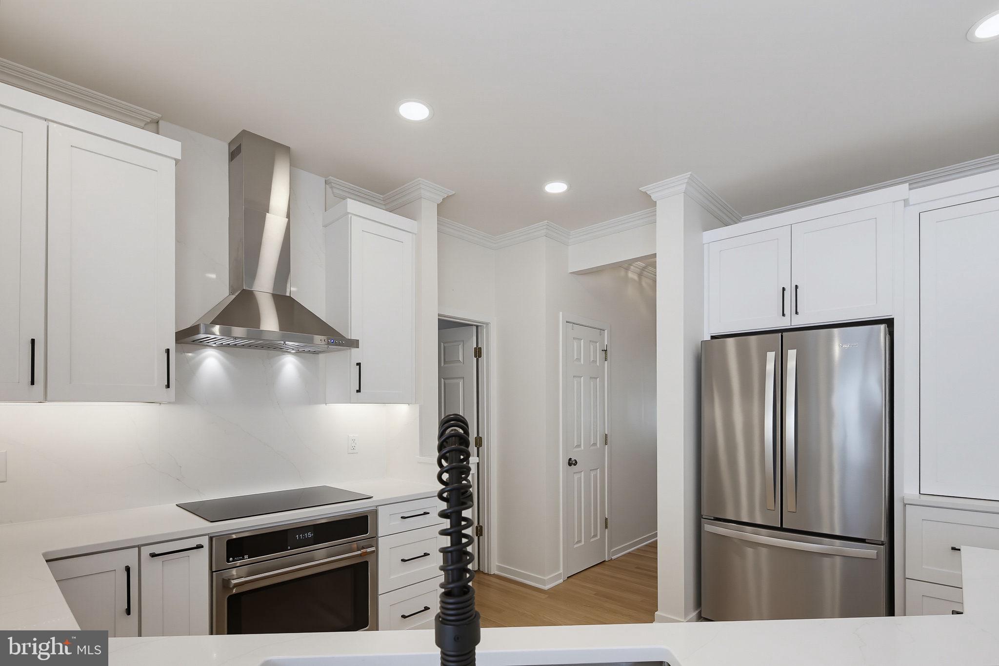 THE MEADOW AT NEW MARKET - Residential