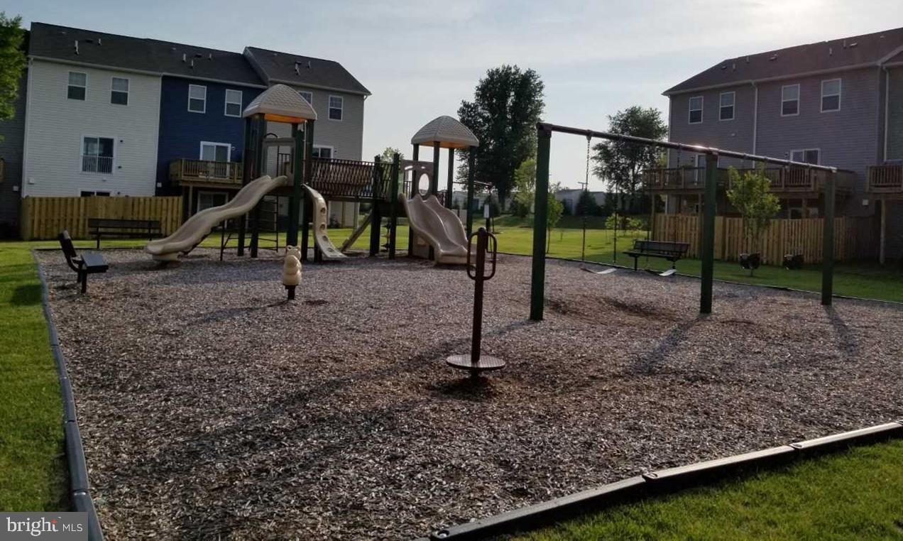 BERKELEY RIDGE - Residential Lease