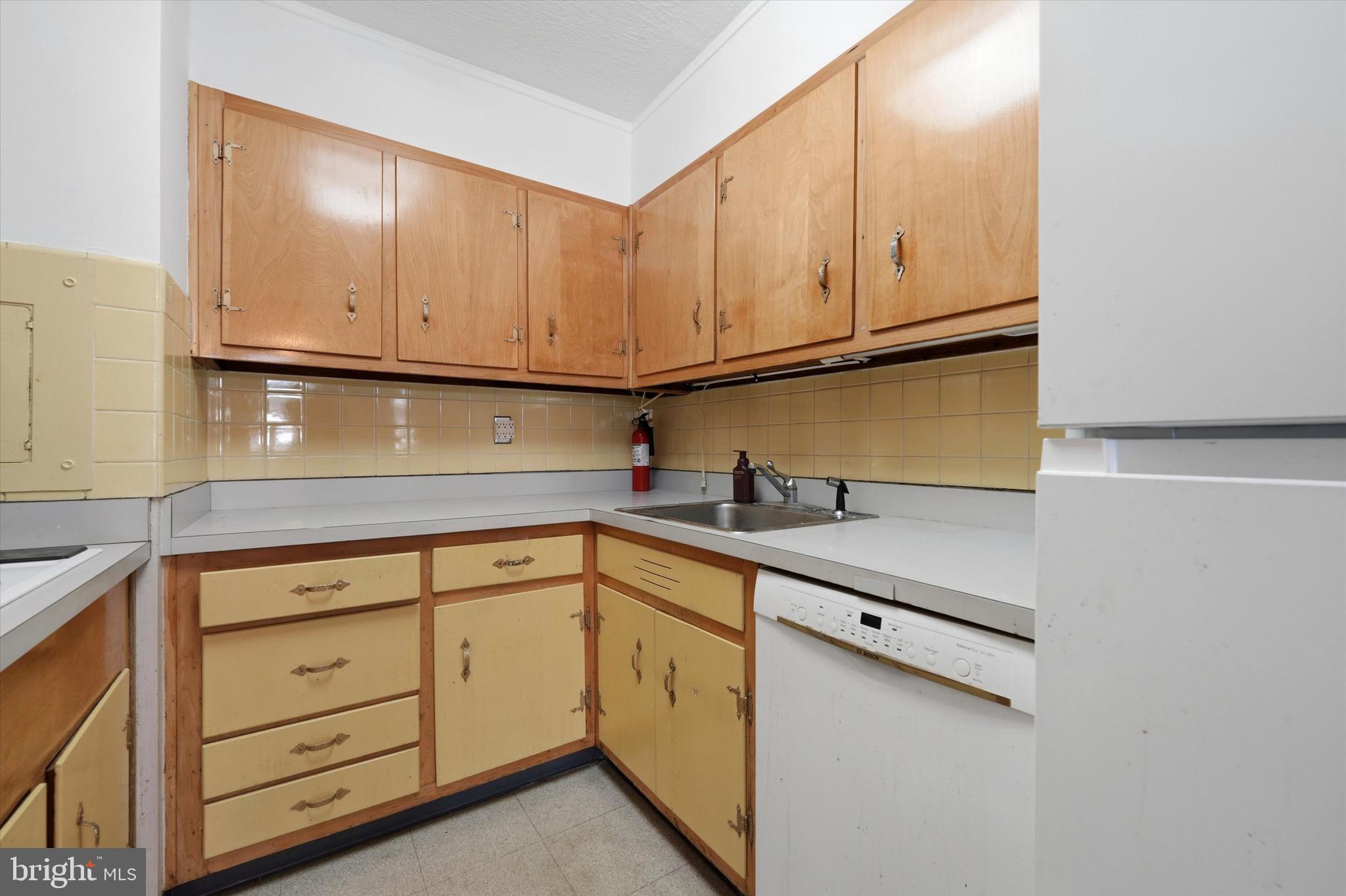 CENTER CITY - Residential