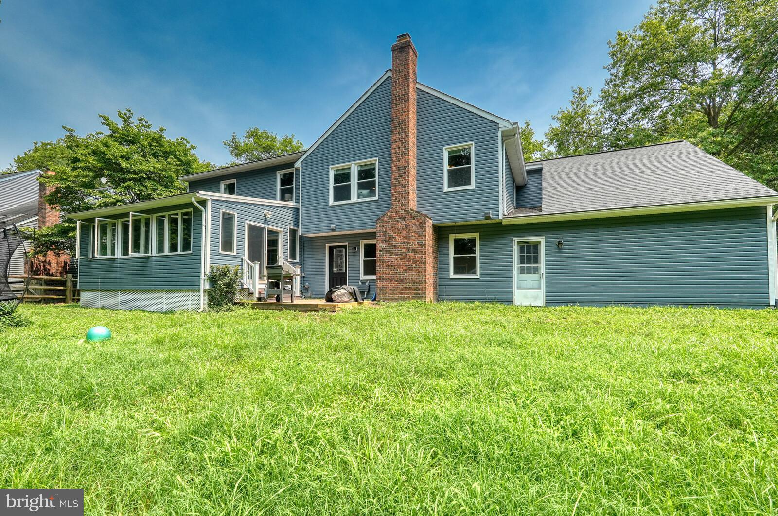 VILLAGE OF HICKORY RIDGE - Residential