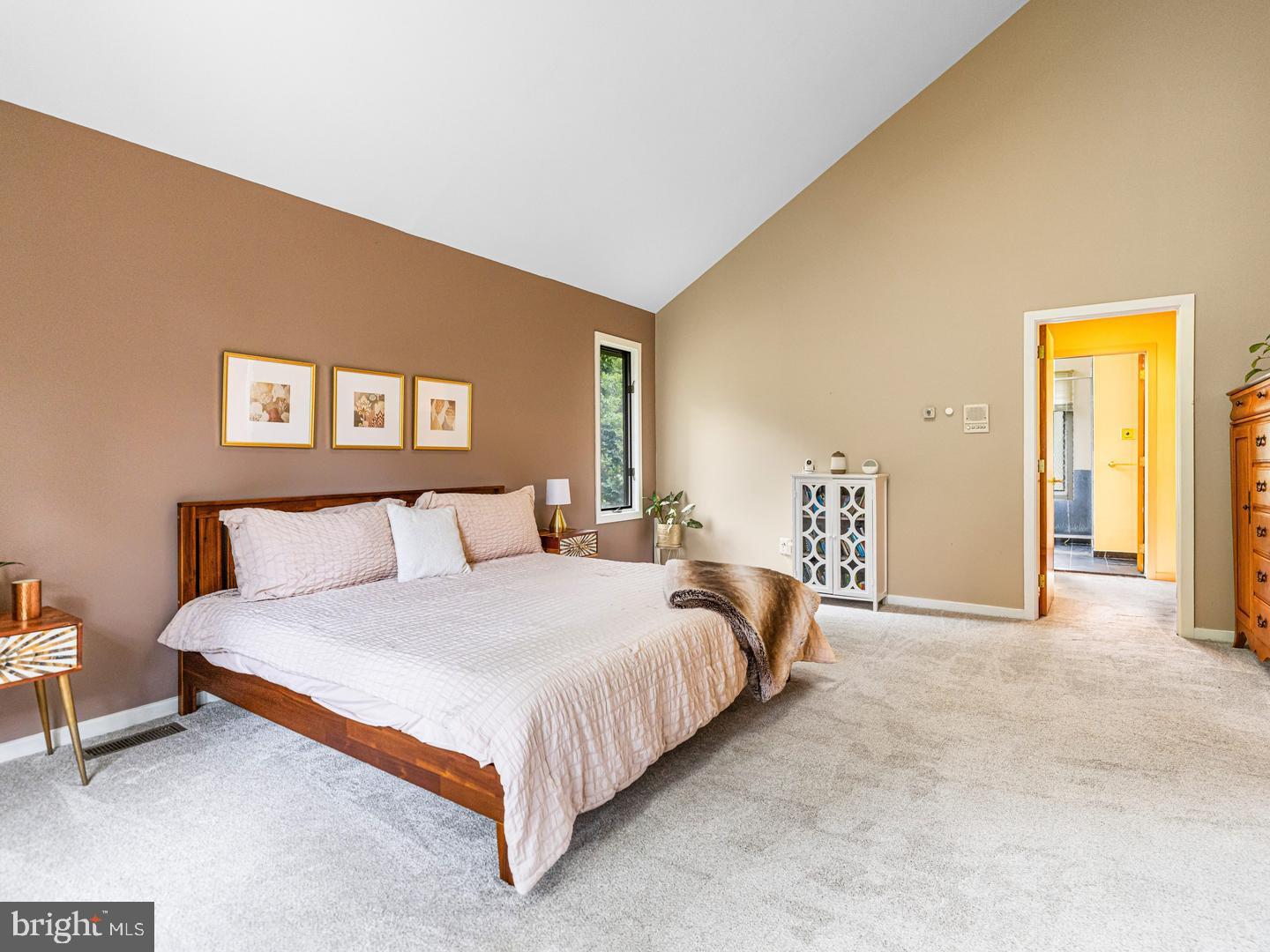 HUNTINGDON VALLEY - Residential