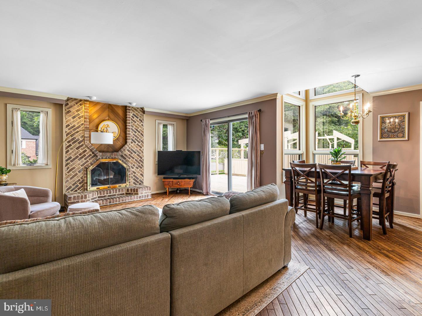 HUNTINGDON VALLEY - Residential