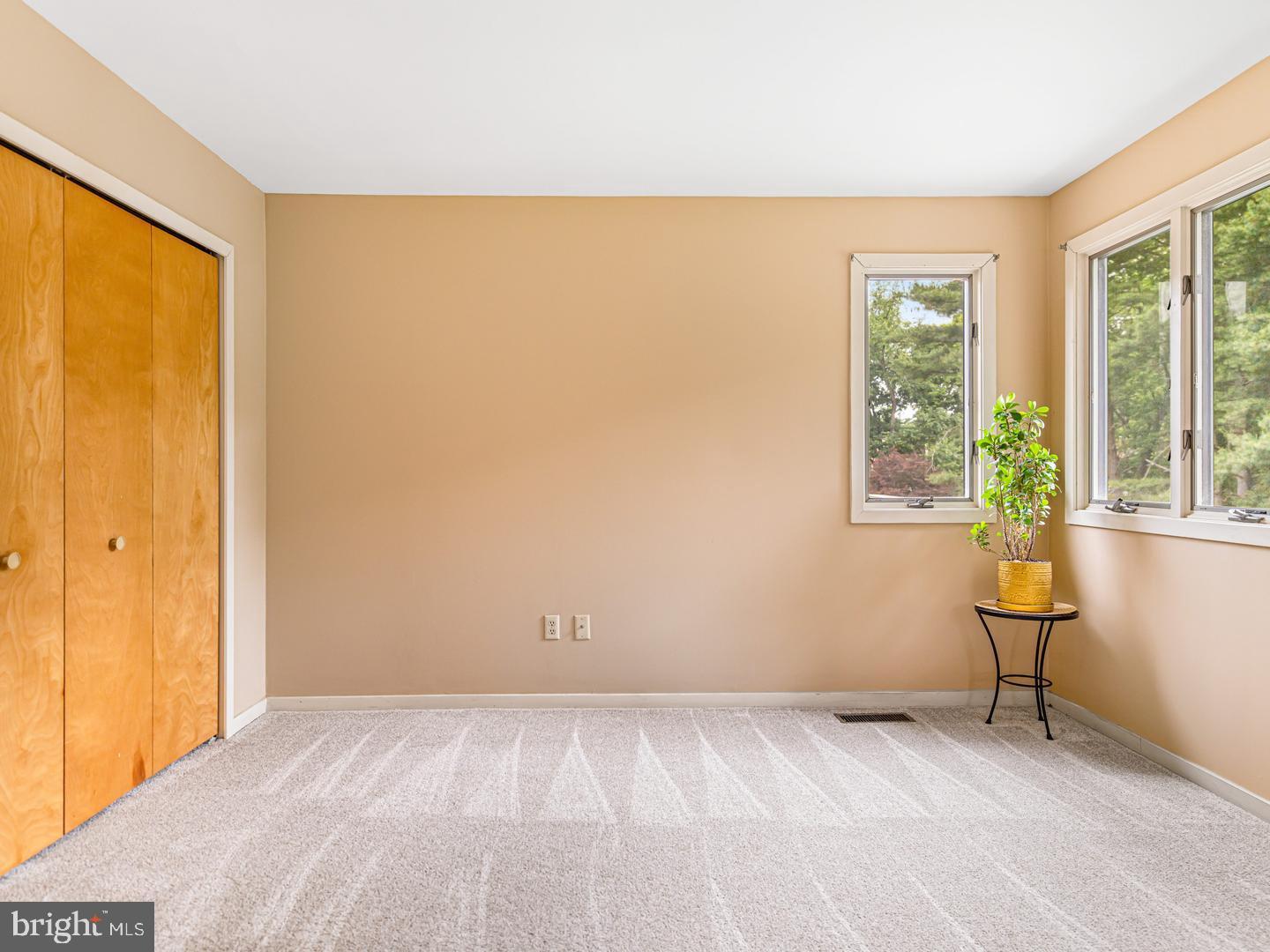 HUNTINGDON VALLEY - Residential