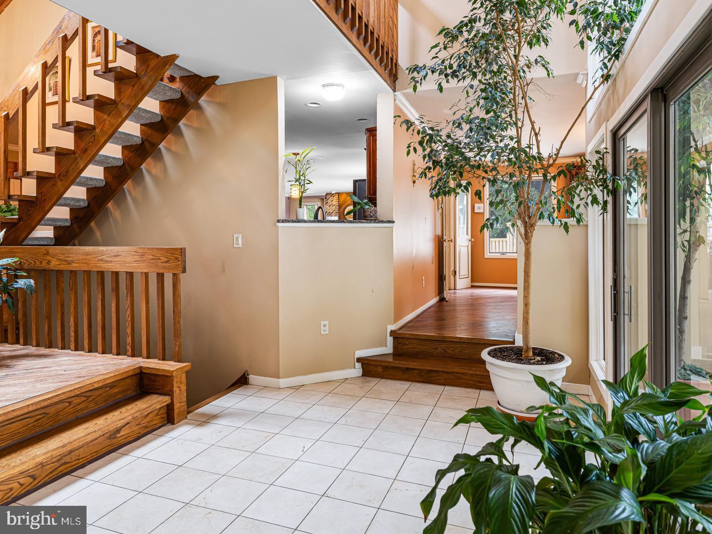 HUNTINGDON VALLEY - Residential