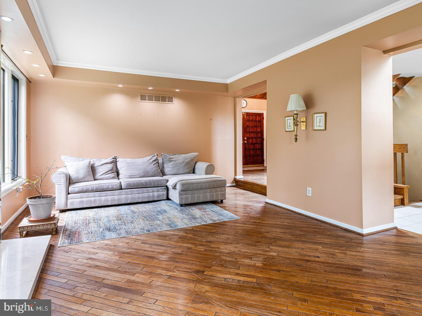 HUNTINGDON VALLEY - Residential