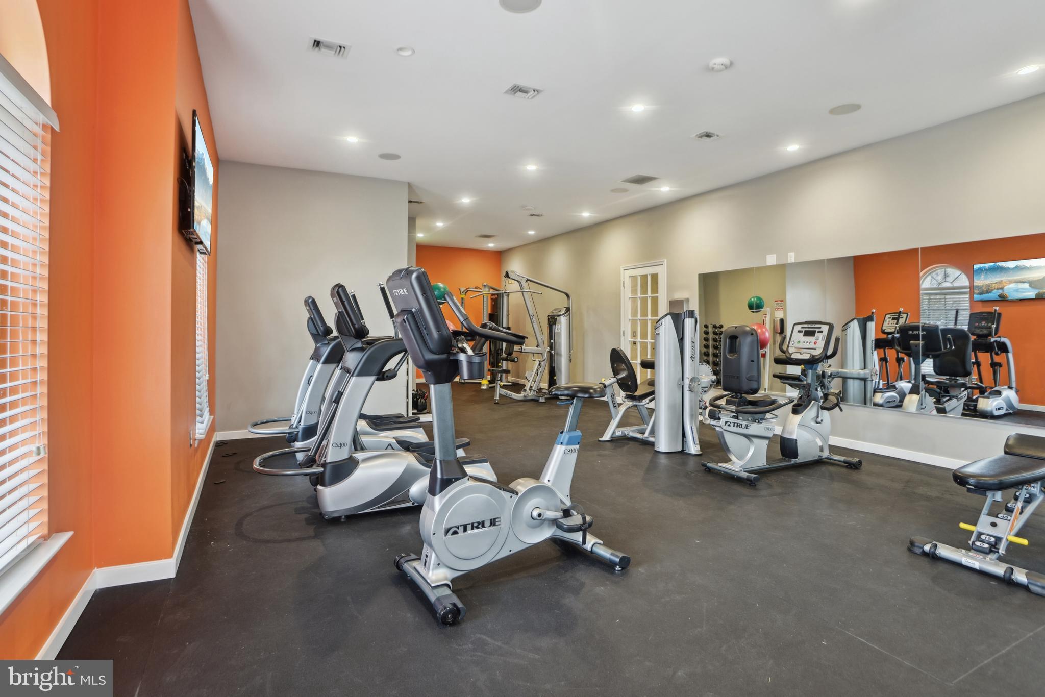 WOODMORE TOWNE CENTRE - Residential