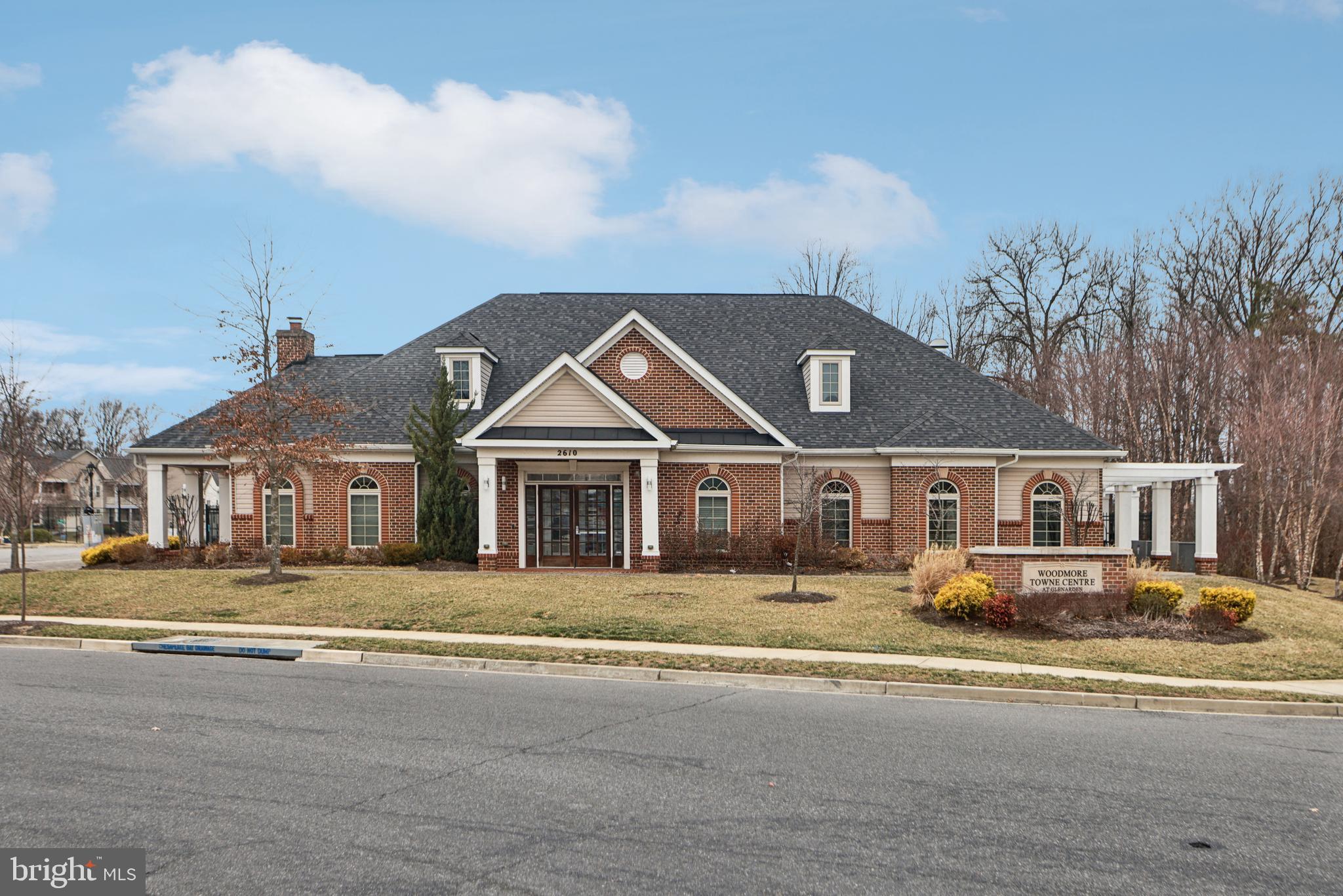 WOODMORE TOWNE CENTRE - Residential