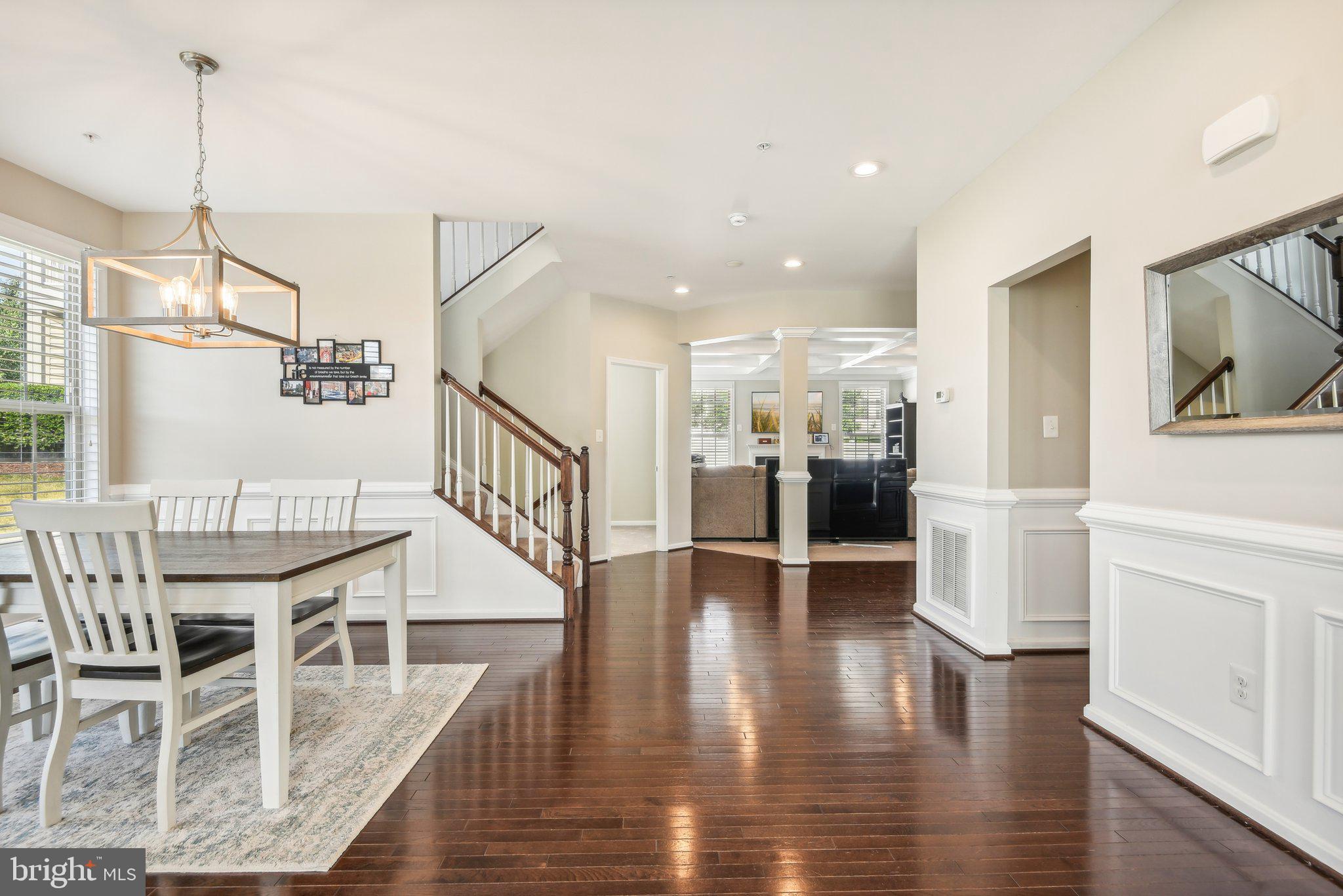 WOODMORE TOWNE CENTRE - Residential